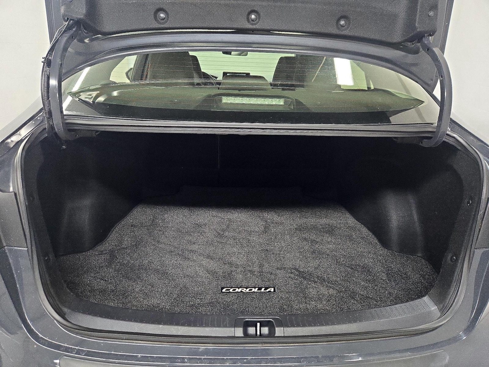 2024 Toyota Corolla SE - Photo 22