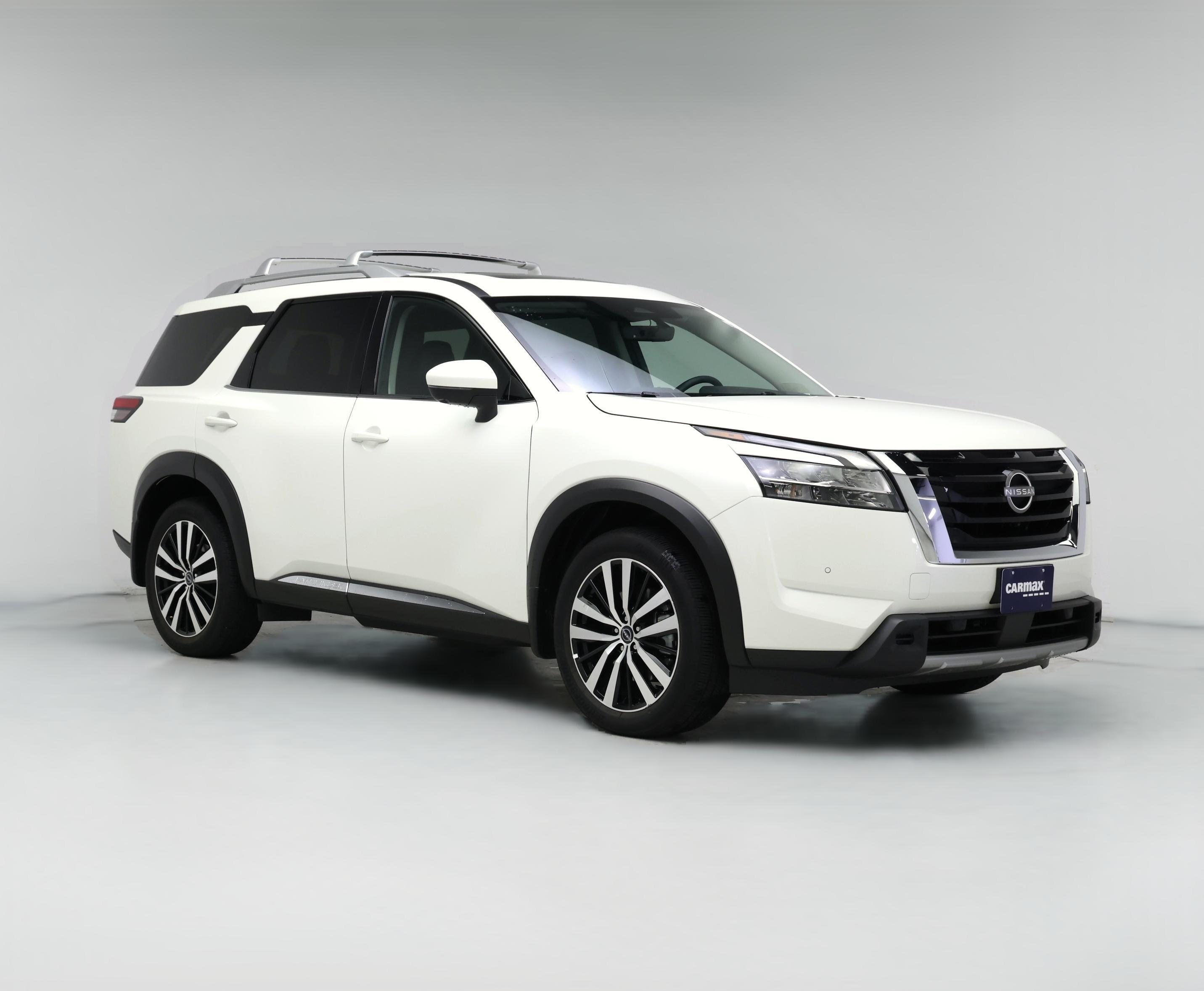 Thumbnail: 2024 Nissan Pathfinder - 1