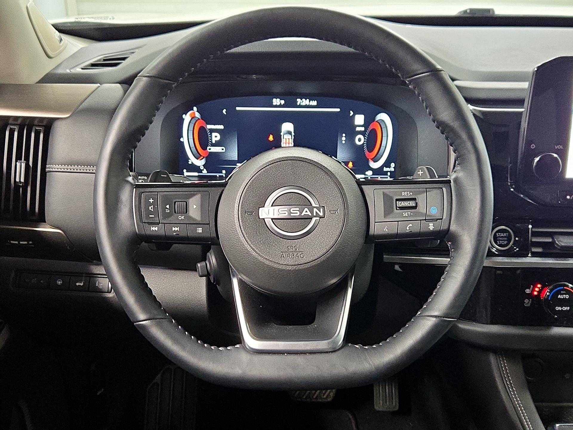 Thumbnail: 2024 Nissan Pathfinder - 10