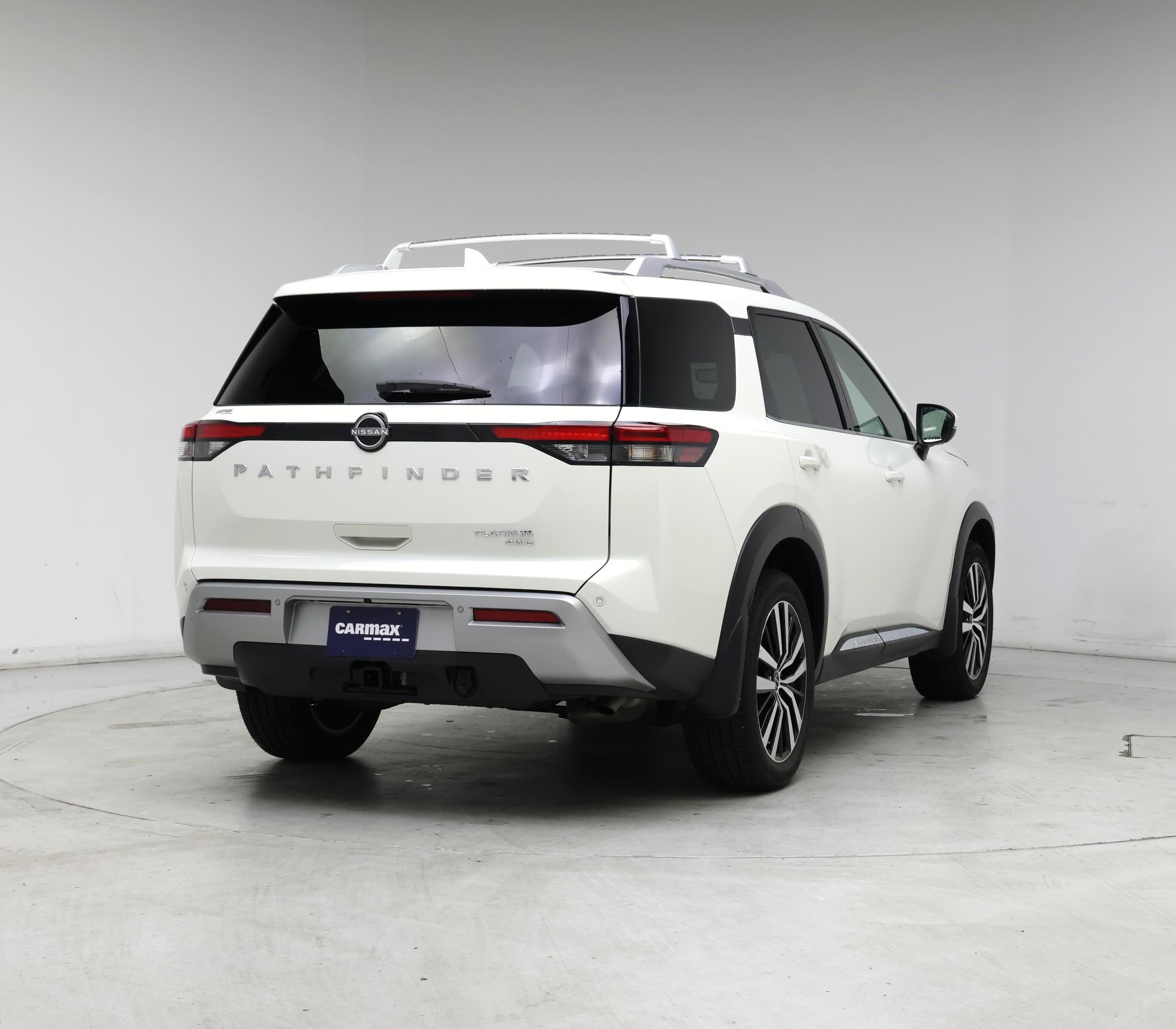 Thumbnail: 2024 Nissan Pathfinder - 8