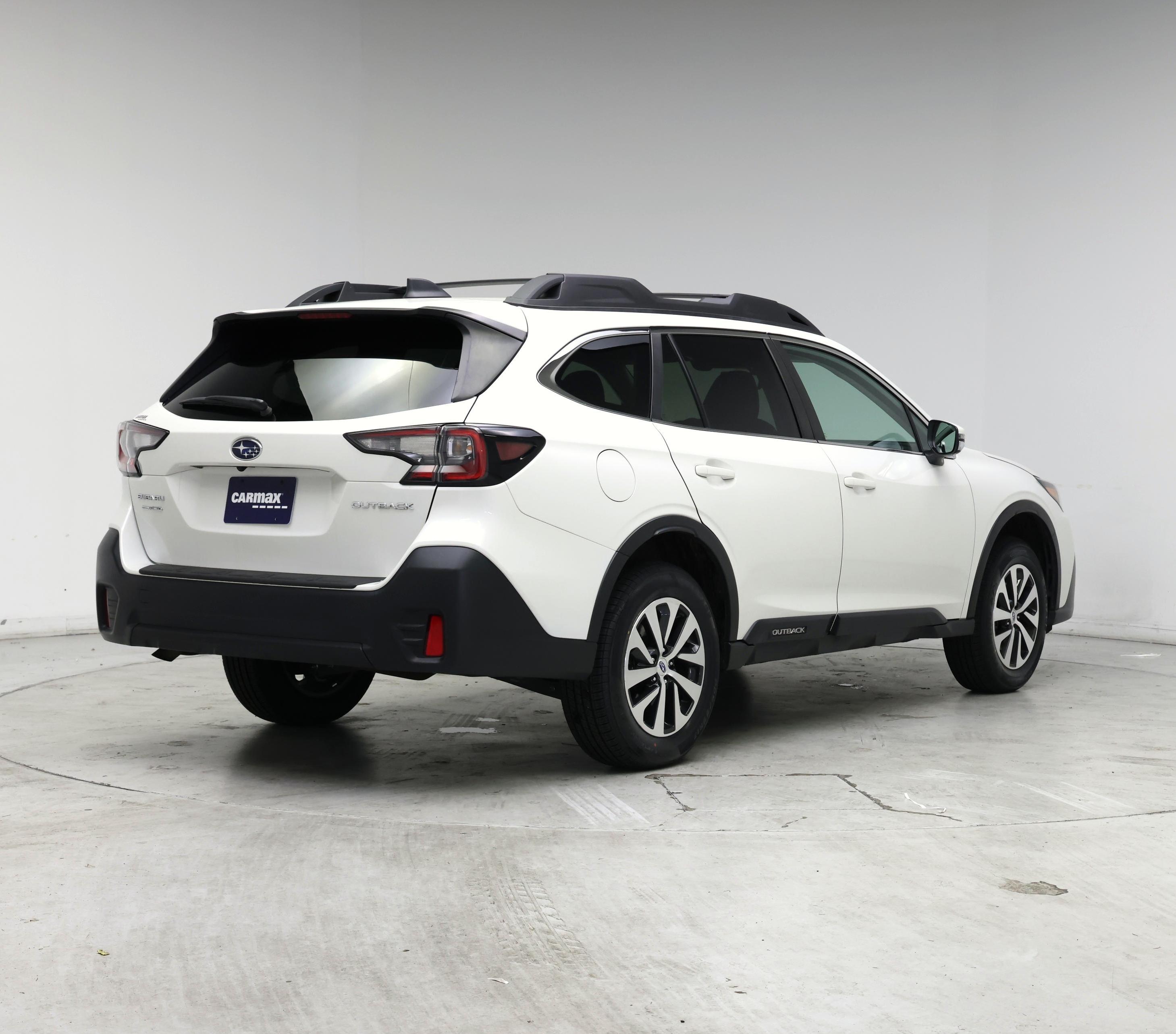 Thumbnail: 2022 Subaru Outback - 8