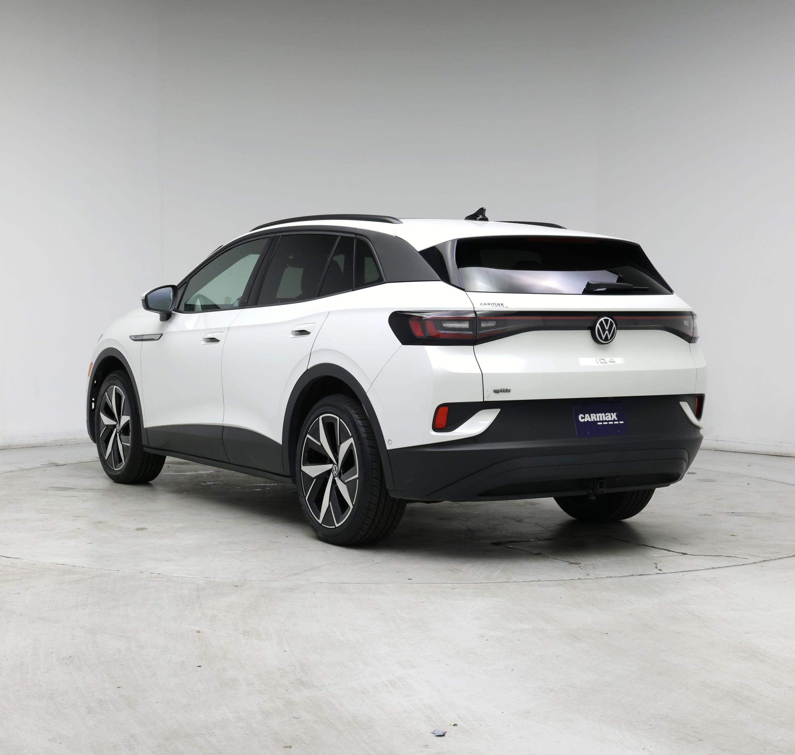 Thumbnail: 2023 Volkswagen ID.4 - 2
