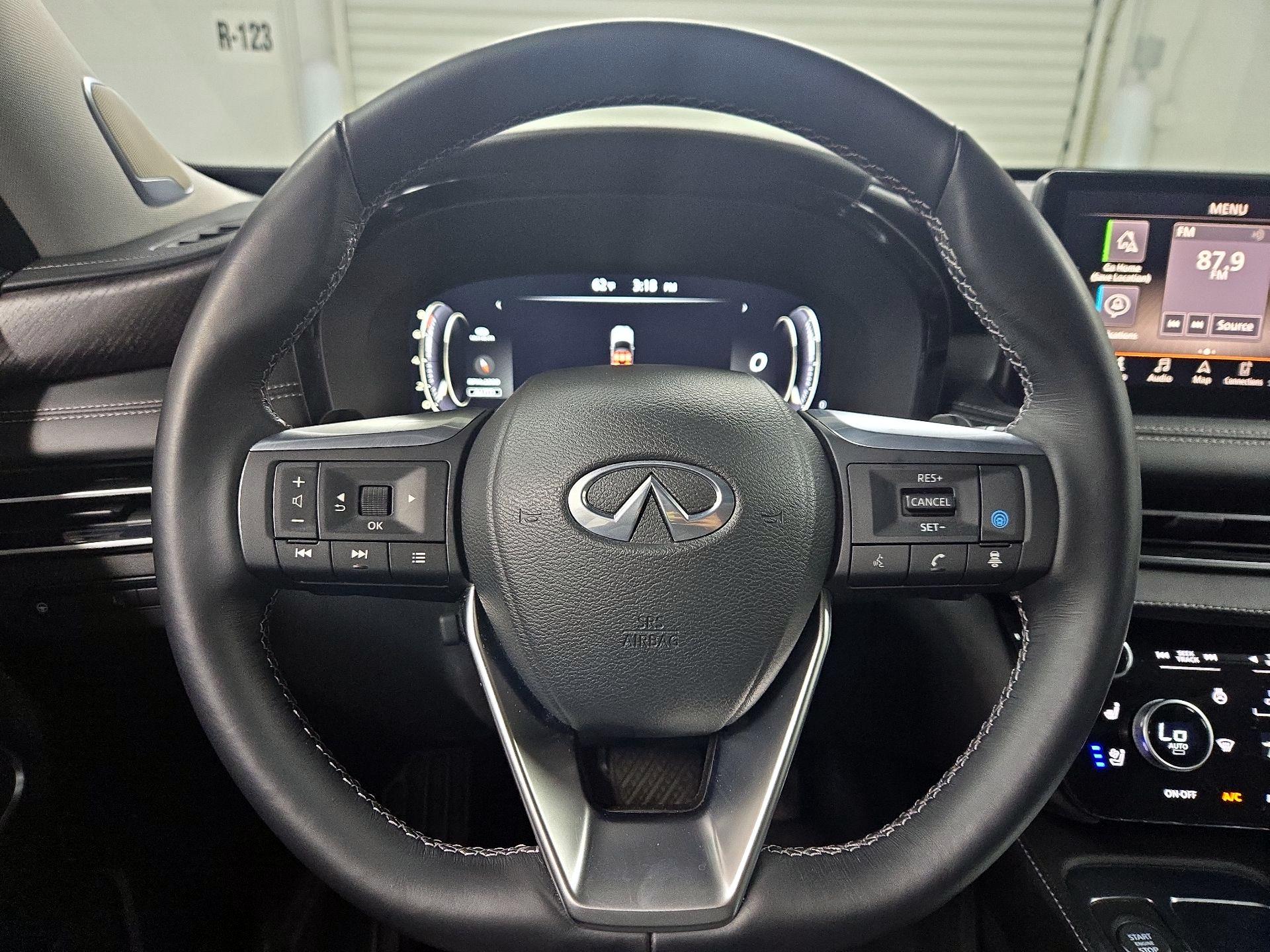 Thumbnail: 2023 INFINITI QX60 - 10