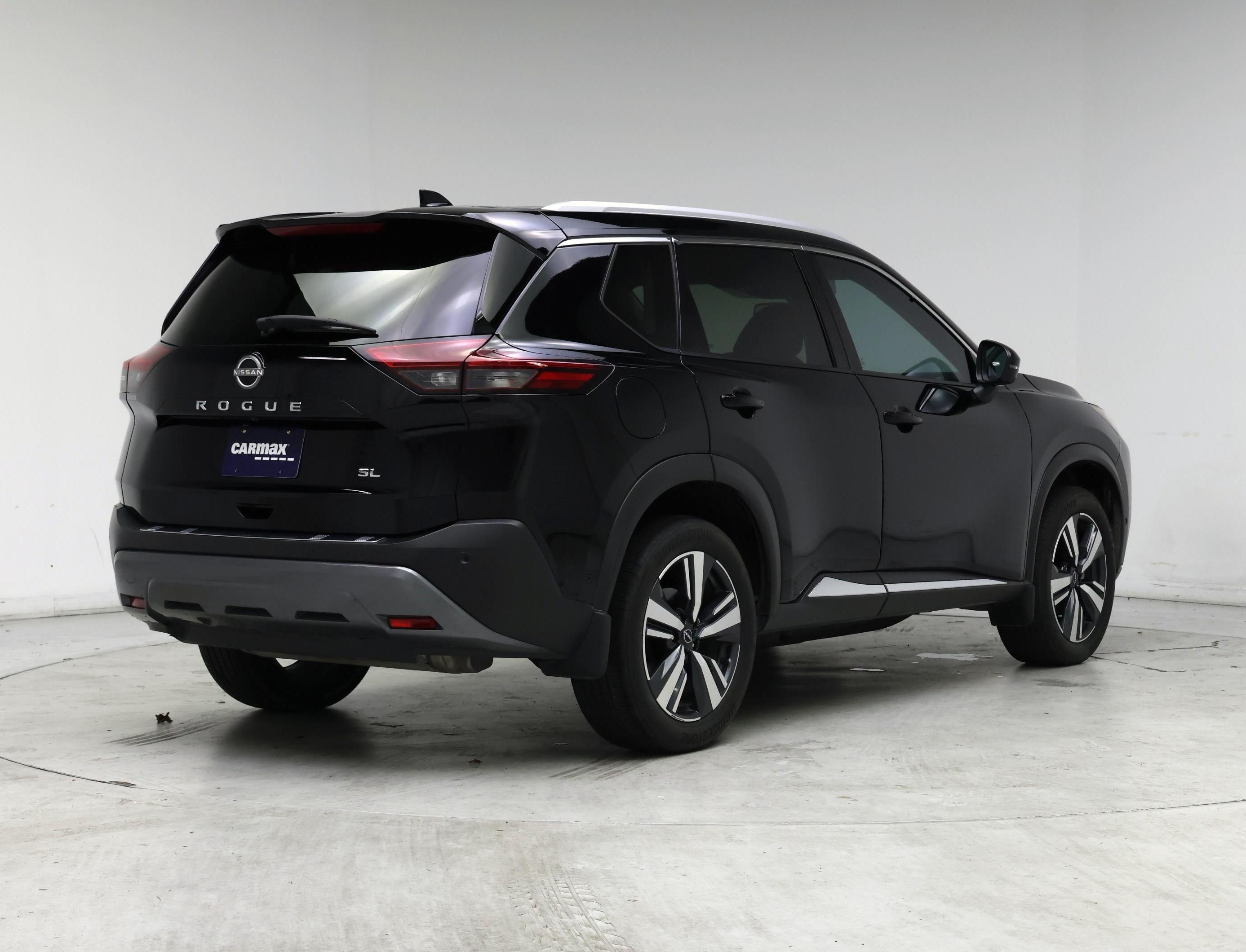 Thumbnail: 2023 Nissan Rogue - 8