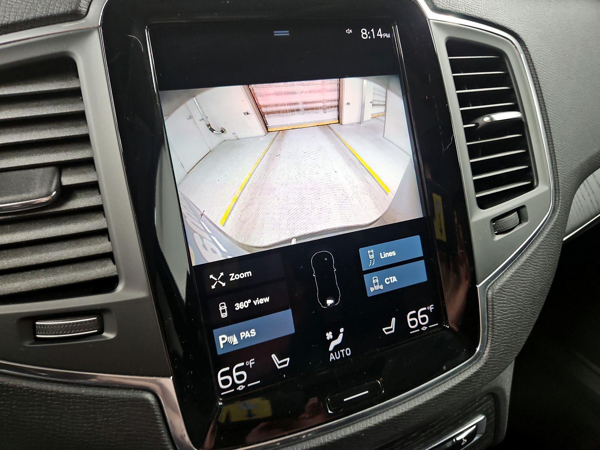 Thumbnail: 2020 Volvo XC90 - 15