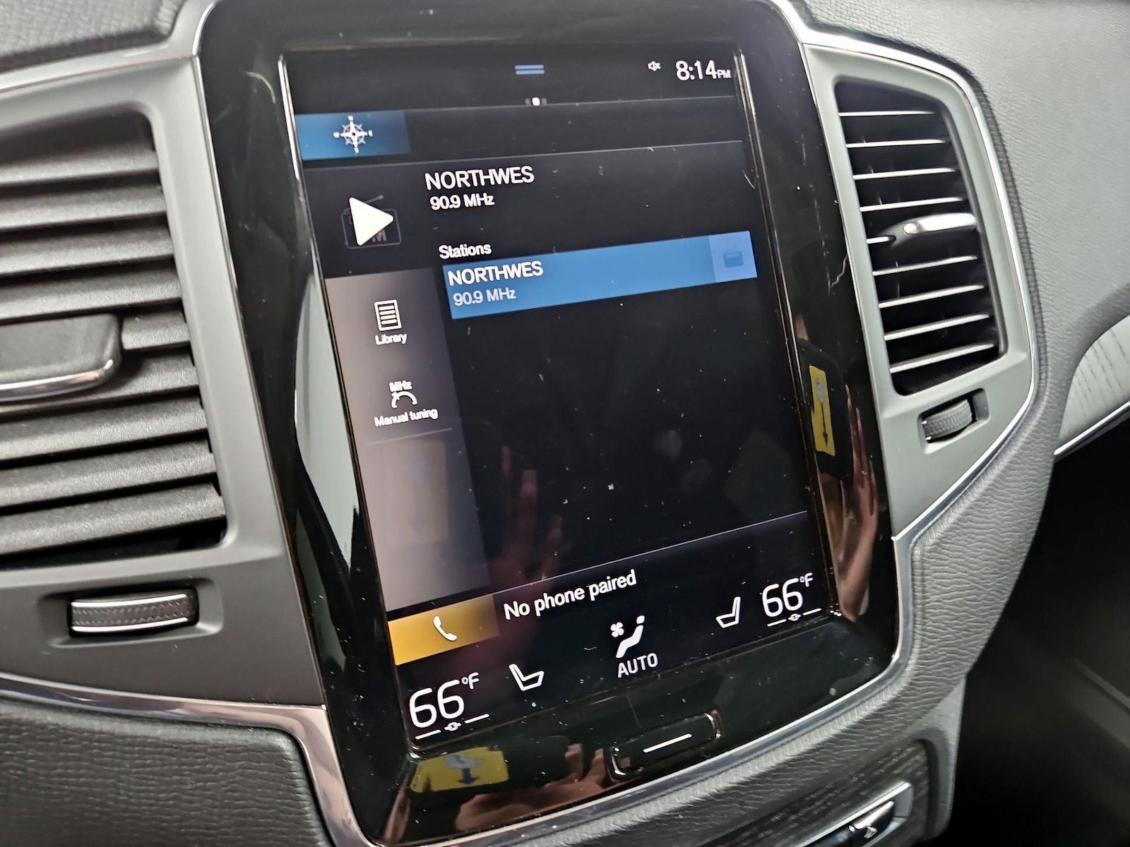 2020 Volvo XC90 Momentum - Photo 17