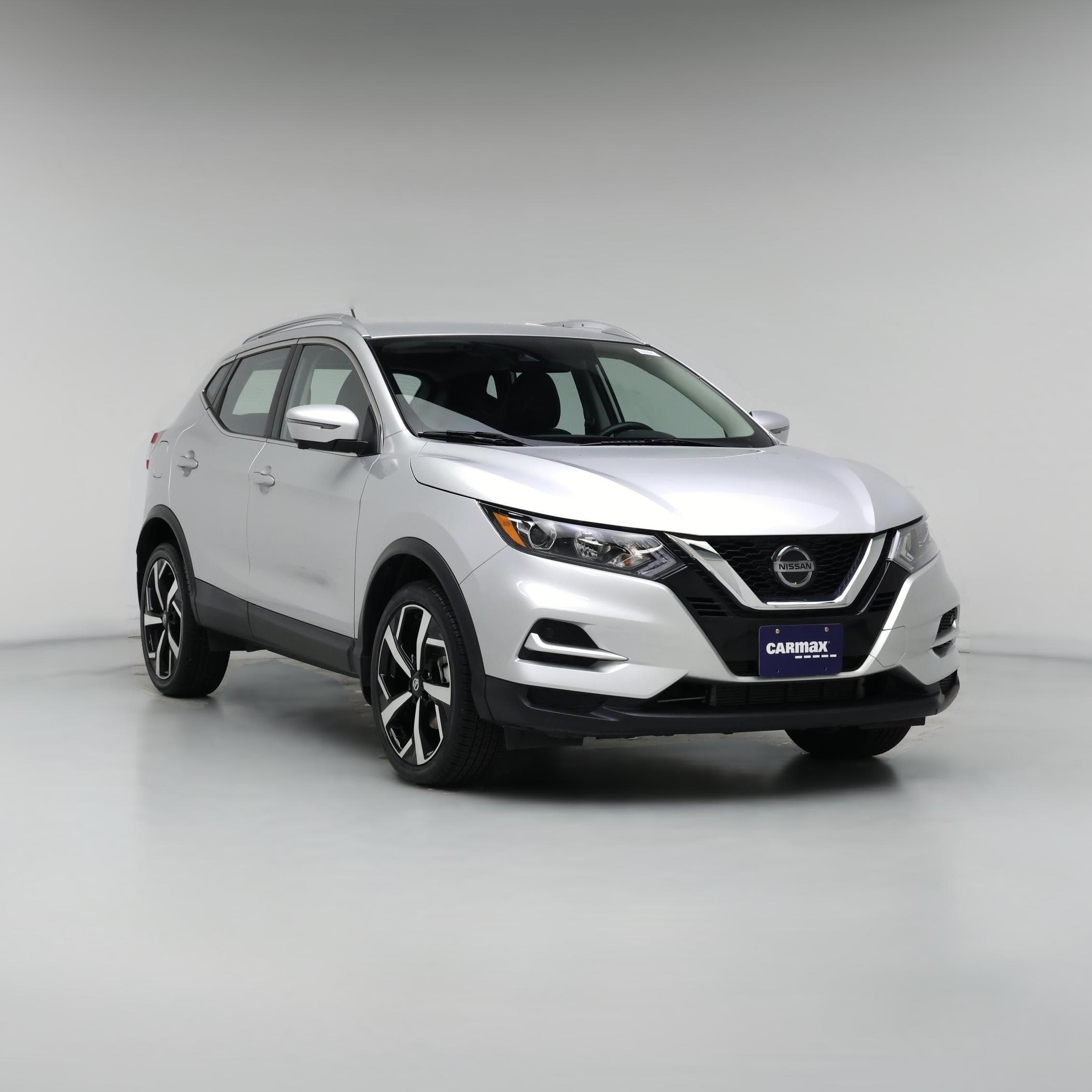 Thumbnail: 2022 Nissan Rogue Sport - 1