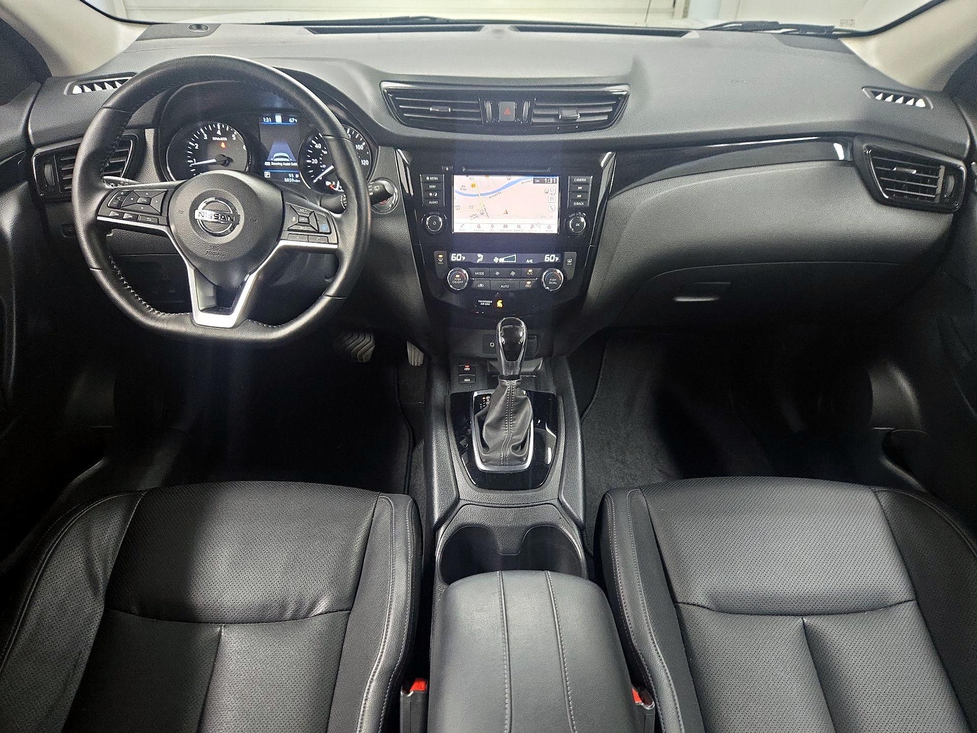 Thumbnail: 2022 Nissan Rogue Sport - 9
