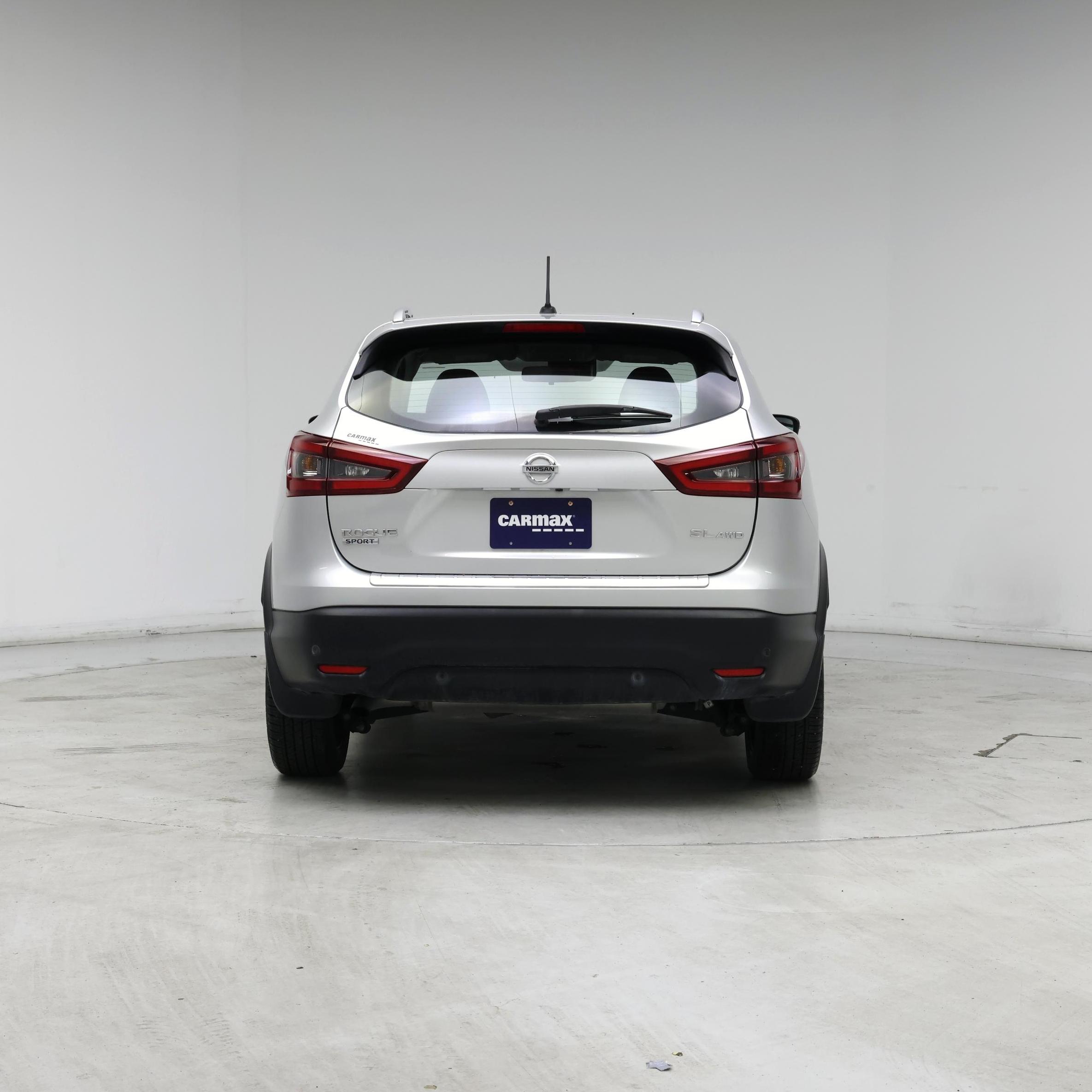 Thumbnail: 2022 Nissan Rogue Sport - 6