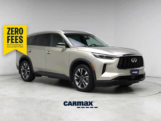 Silver 2023 INFINITI QX60 Luxe FWD SUV / Crossover Front-Wheel Drive Automatic