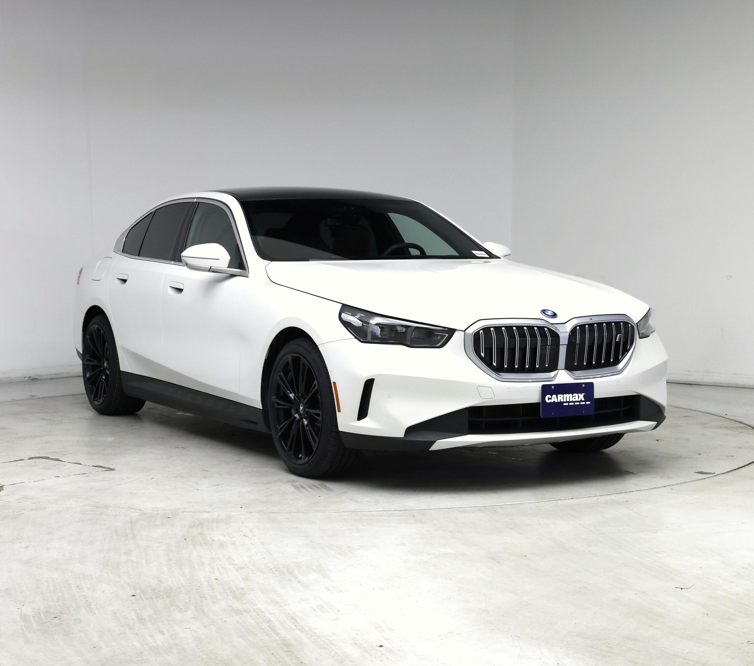 White 2024 BMW i5 eDrive40 FWD Sedan Rear-Wheel Drive Automatic