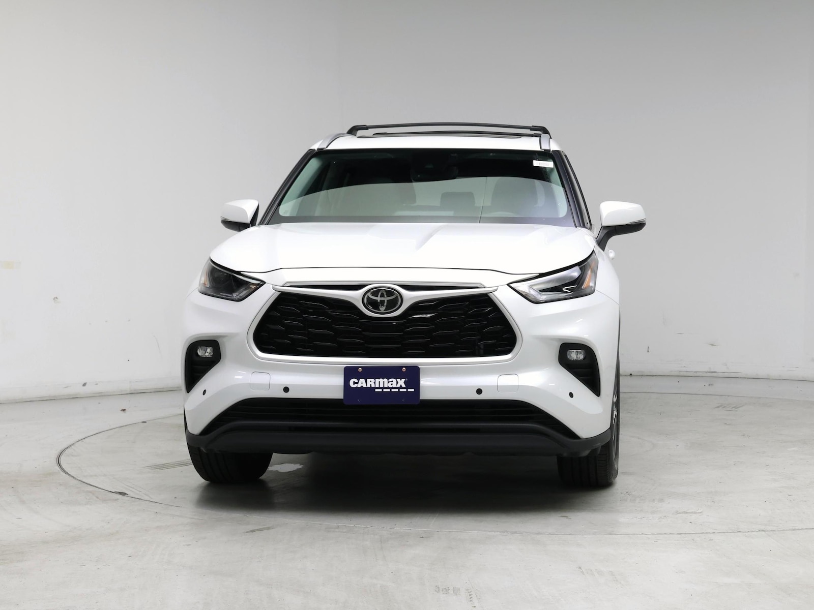 2022 Toyota Highlander XLE - Photo 6