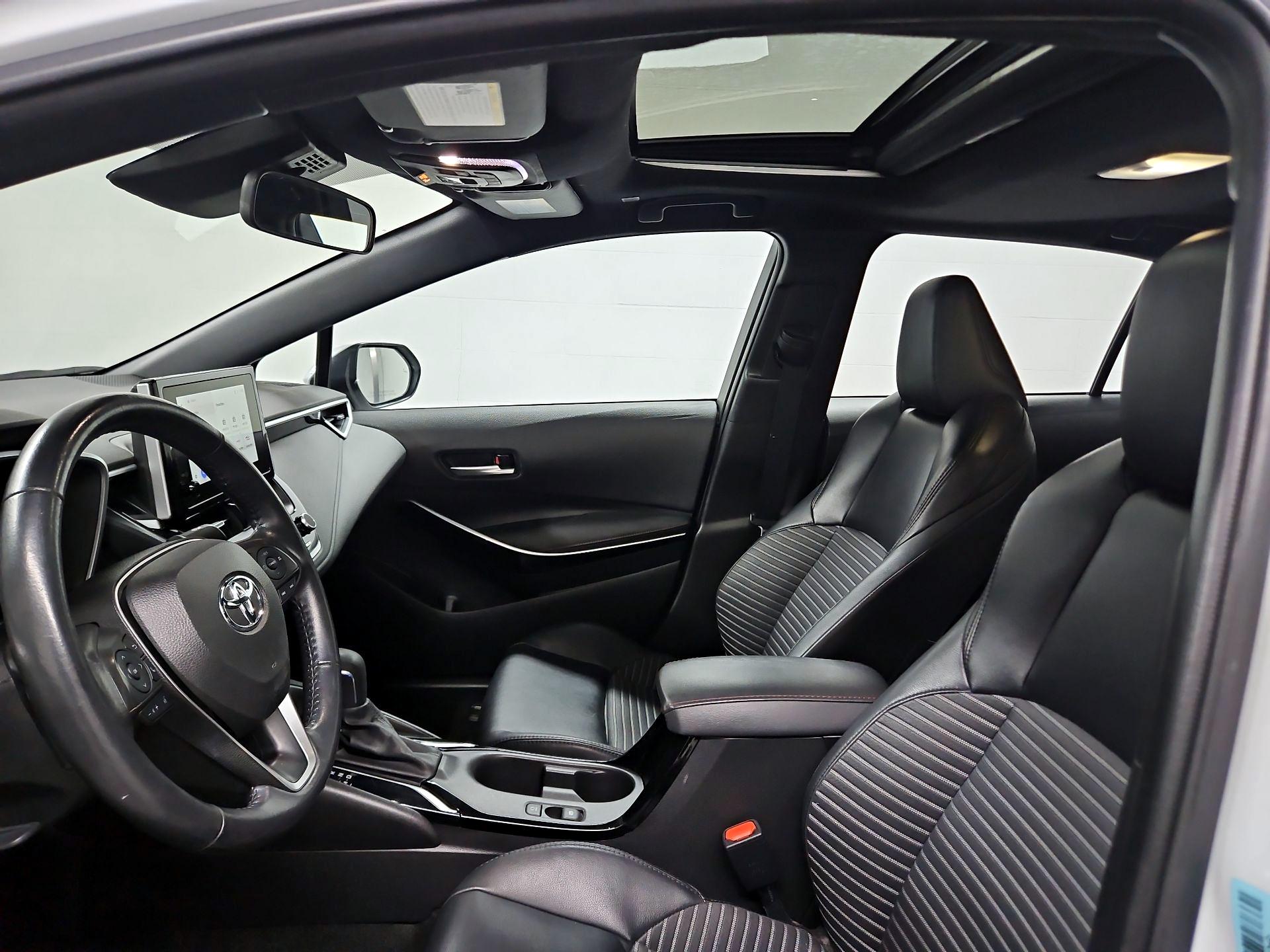 Thumbnail: 2023 Toyota Corolla - 19