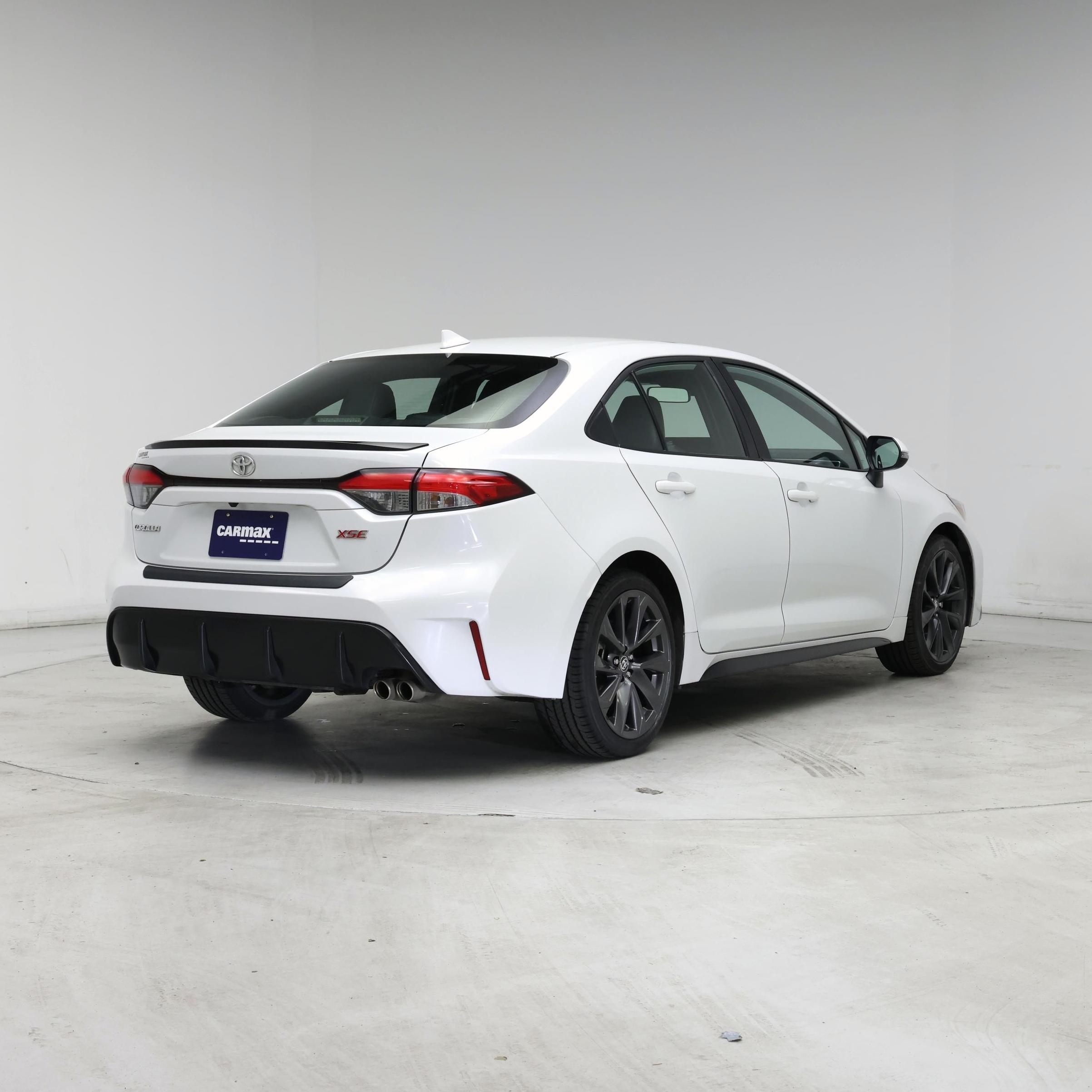 Thumbnail: 2023 Toyota Corolla - 8