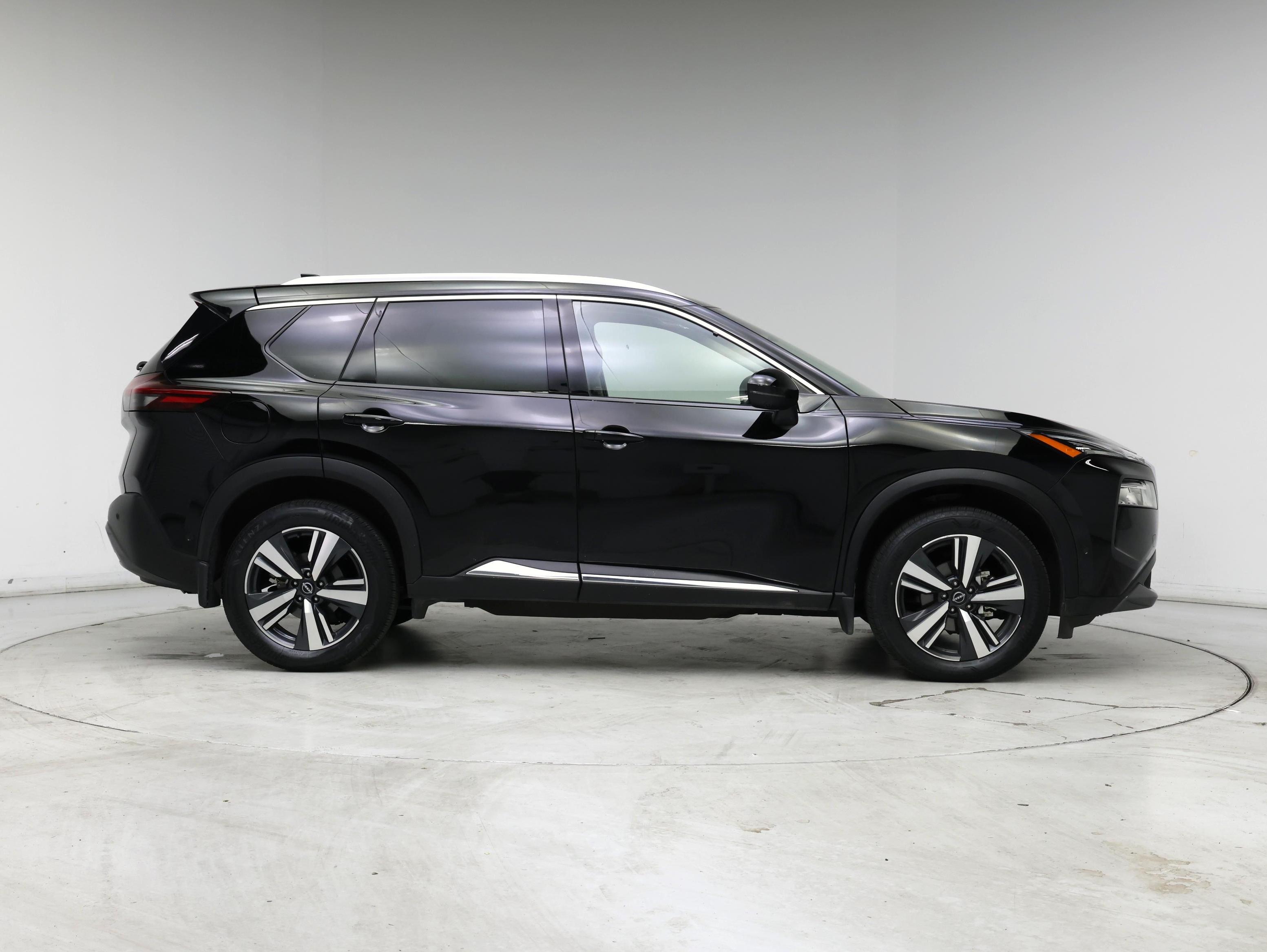 Thumbnail: 2023 Nissan Rogue - 7