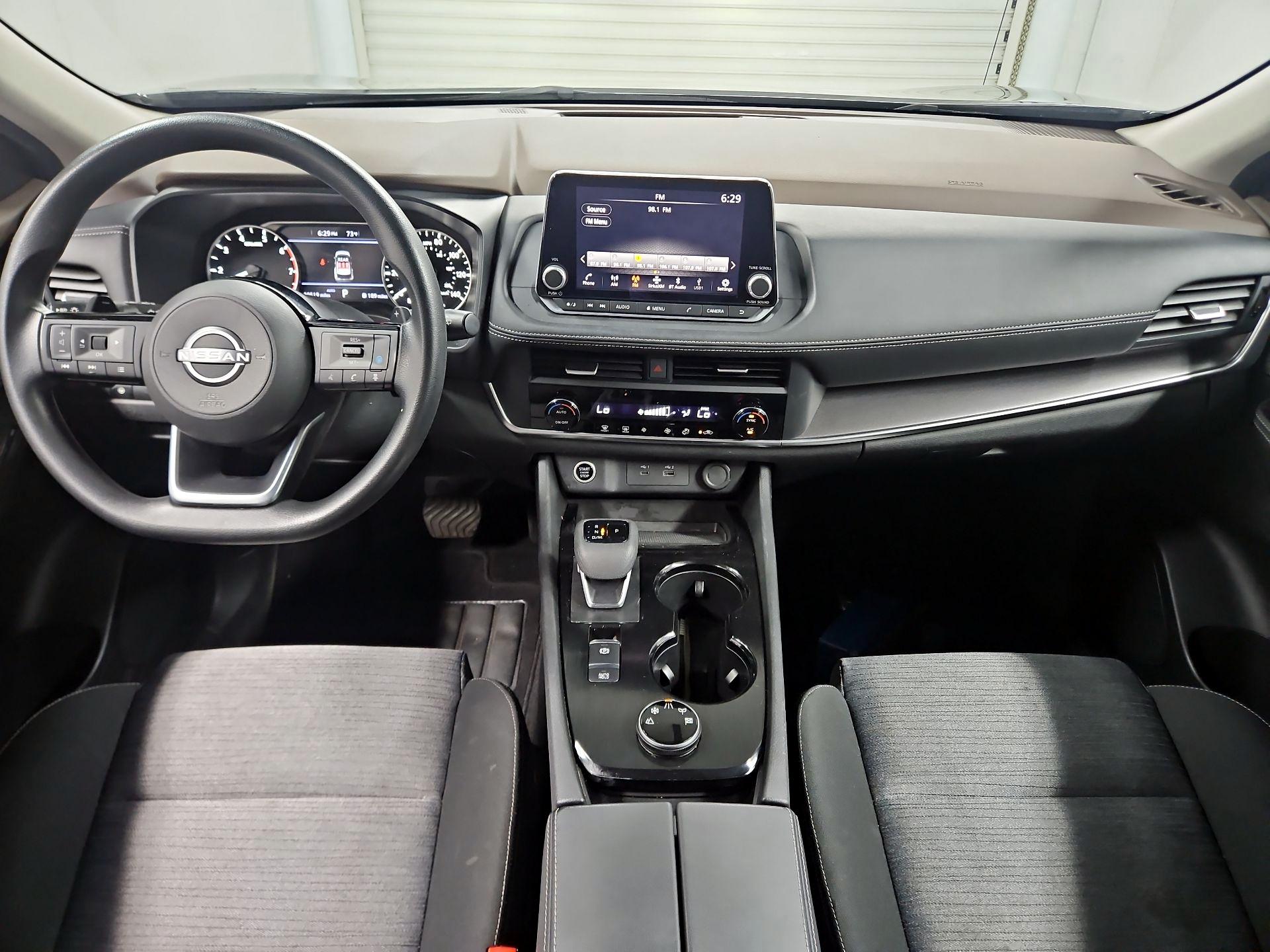 Thumbnail: 2023 Nissan Rogue - 9