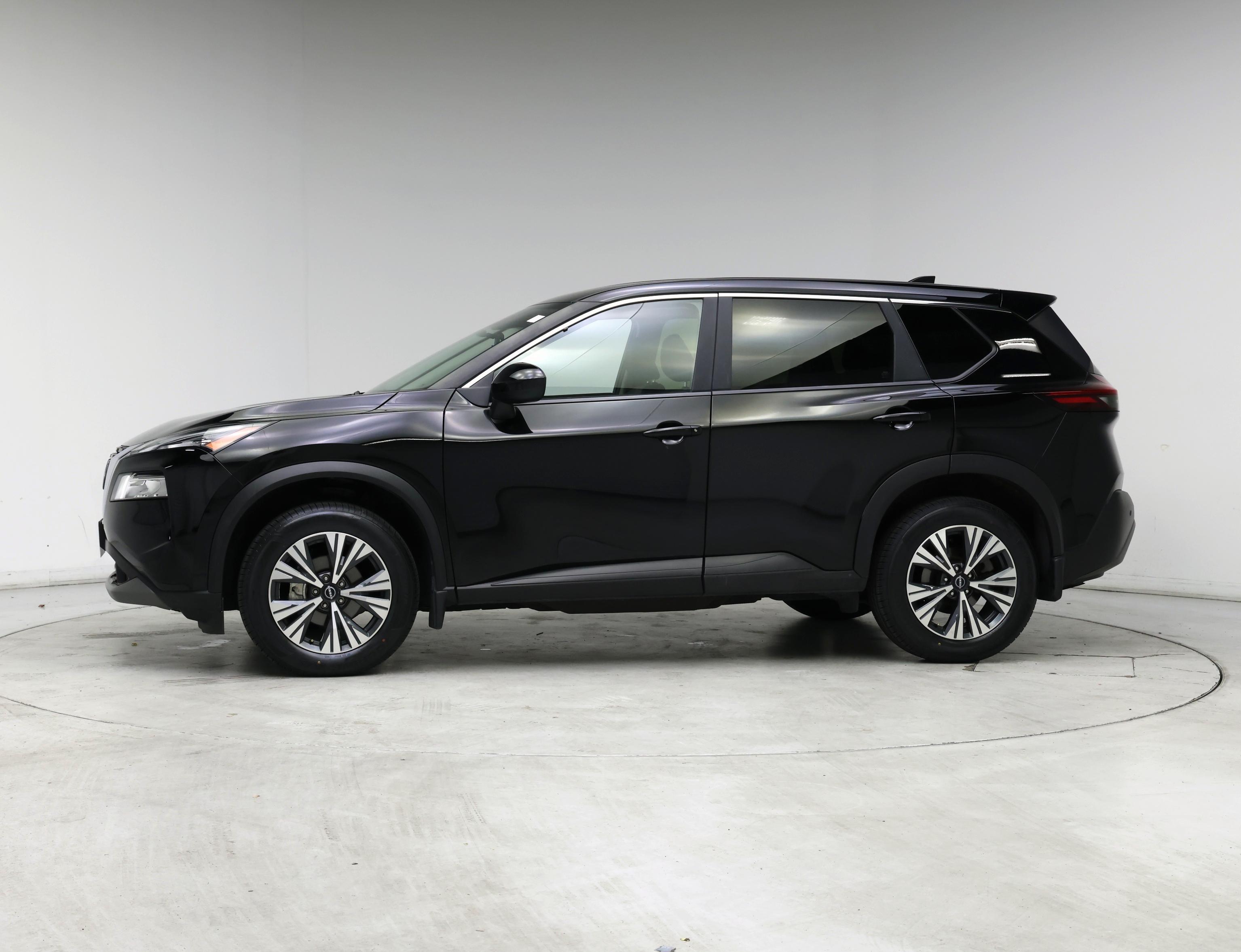 Thumbnail: 2023 Nissan Rogue - 3