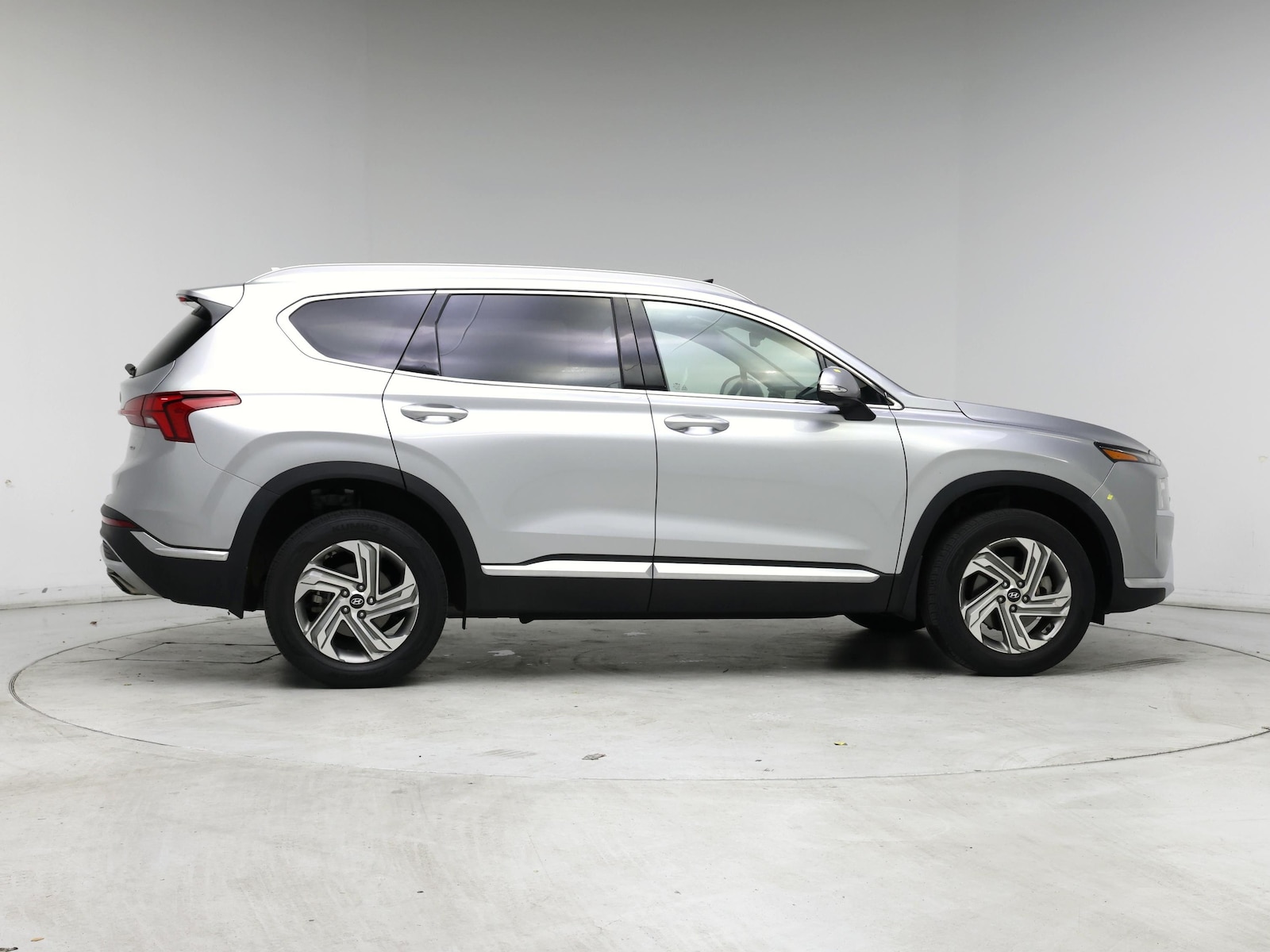 2022 Hyundai Santa Fe SEL - Photo 8
