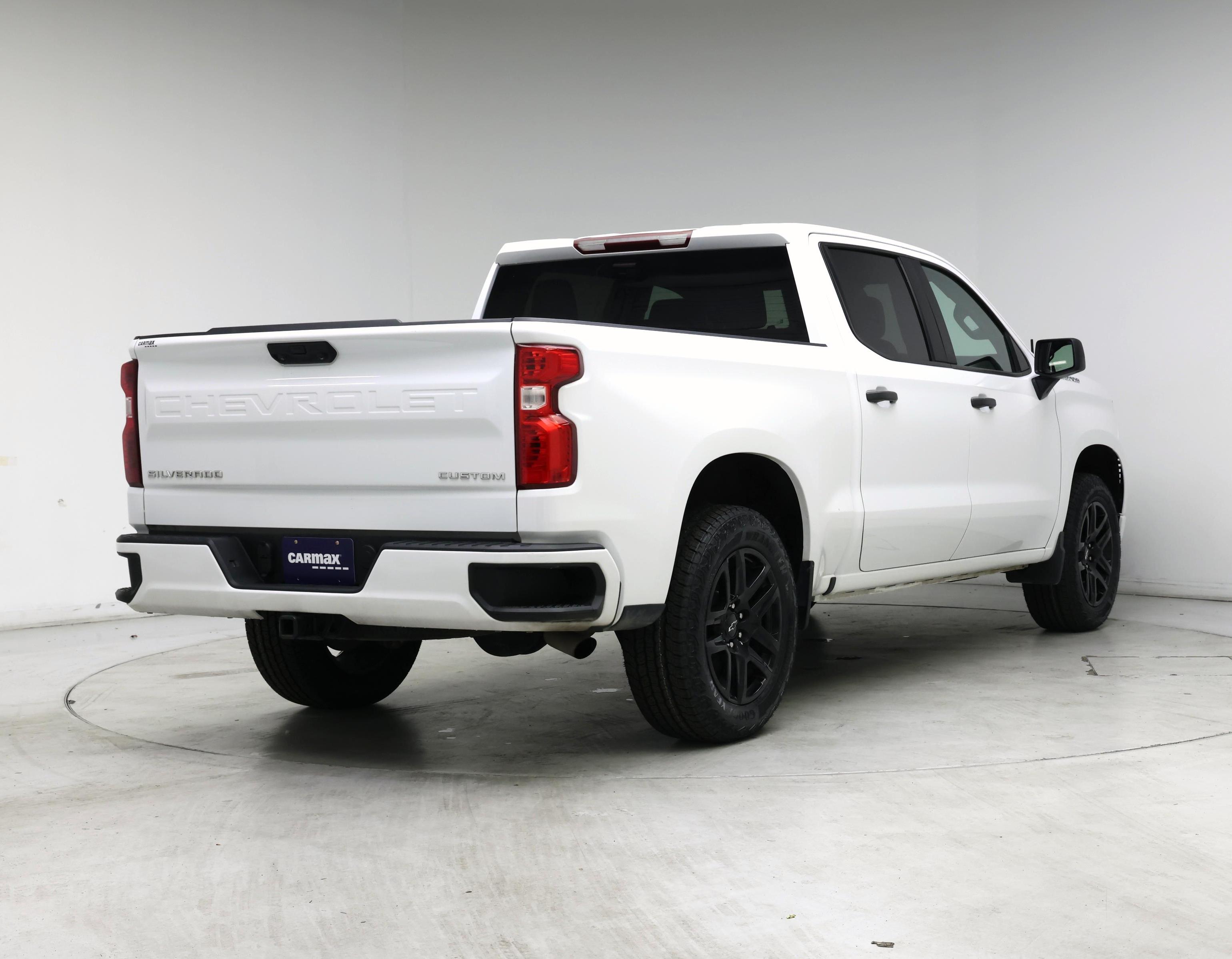 Thumbnail: 2023 Chevrolet Silverado 1500 - 8