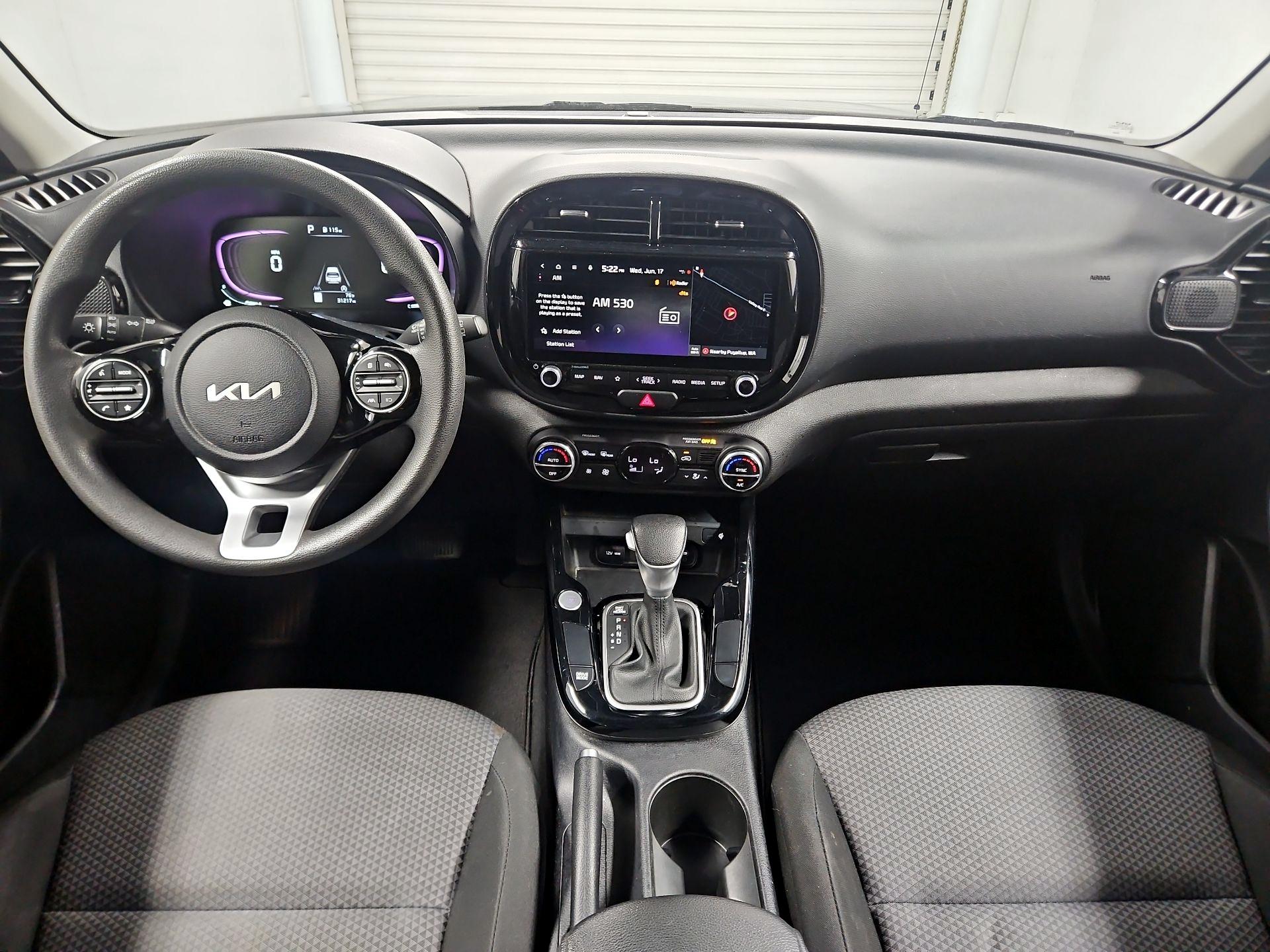 Thumbnail: 2023 Kia Soul - 9