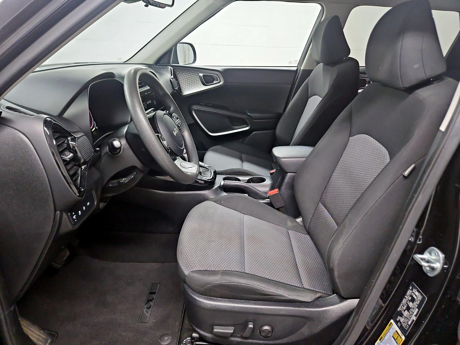 Thumbnail: 2023 Kia Soul - 11