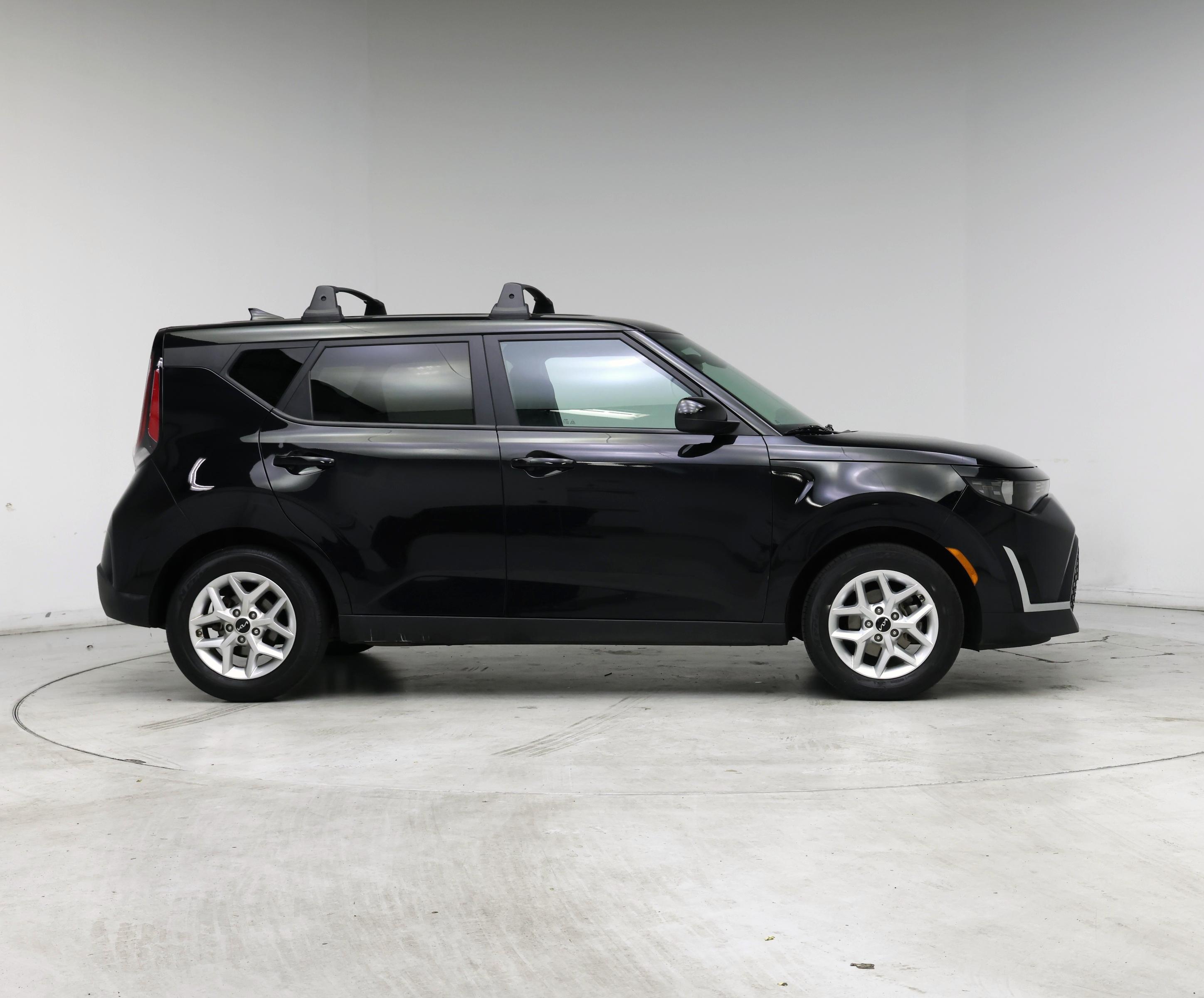 Thumbnail: 2023 Kia Soul - 7