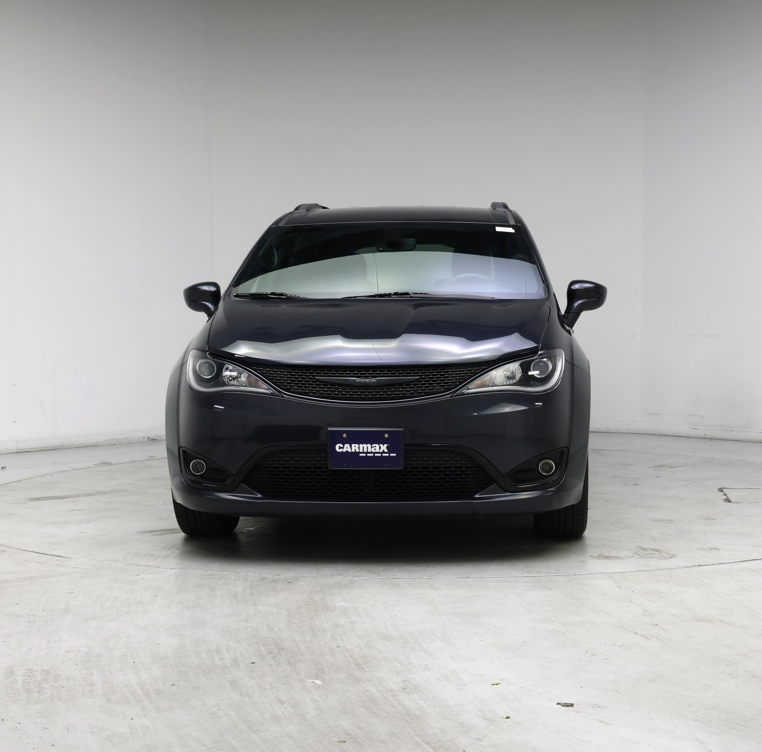 Thumbnail: 2020 Chrysler Pacifica - 5