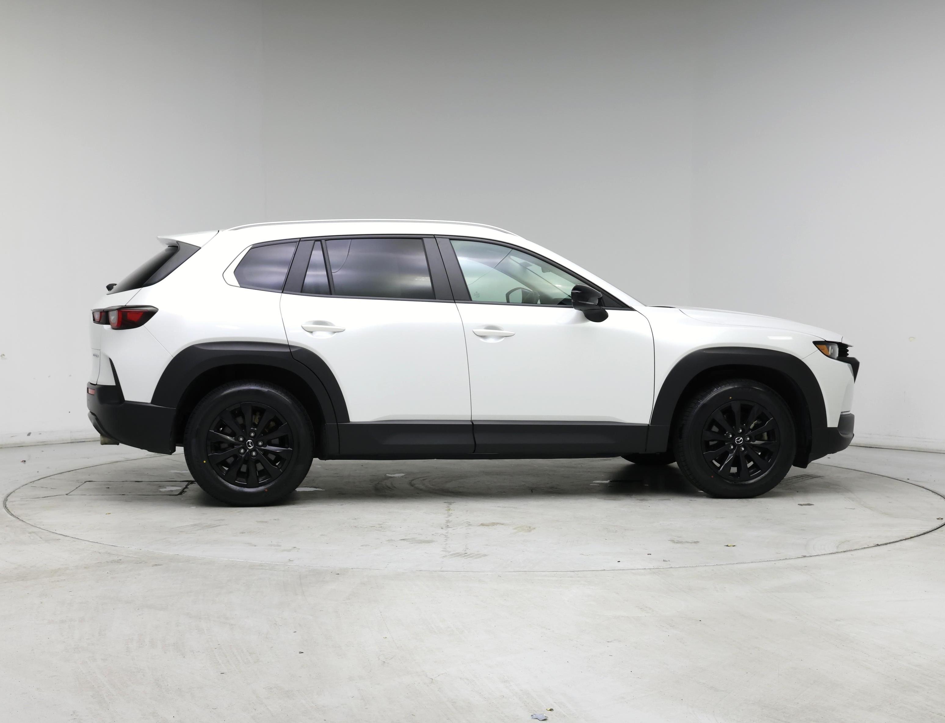 Thumbnail: 2025 Mazda CX-50 - 7