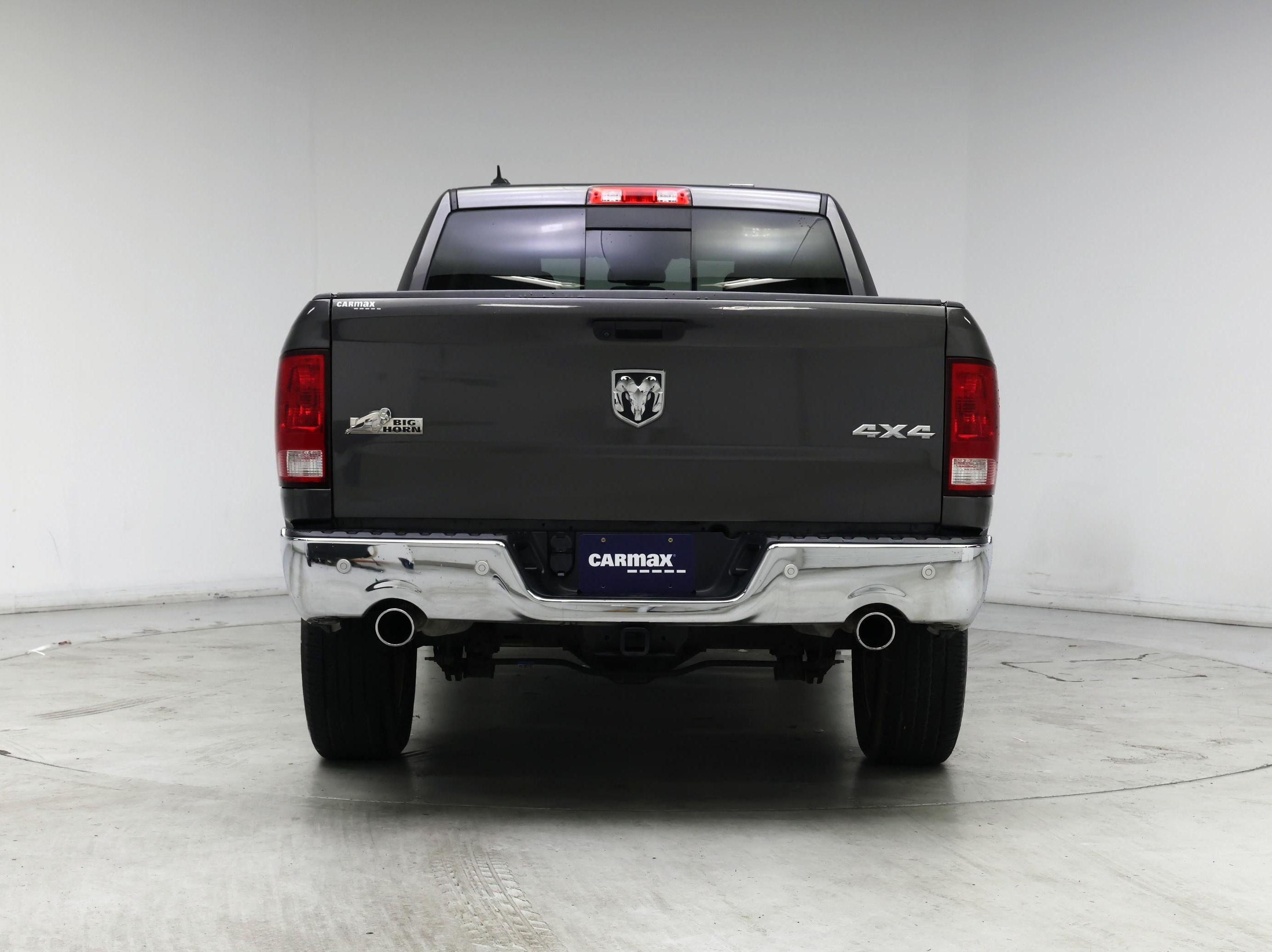 Thumbnail: 2019 RAM 1500 Classic - 6