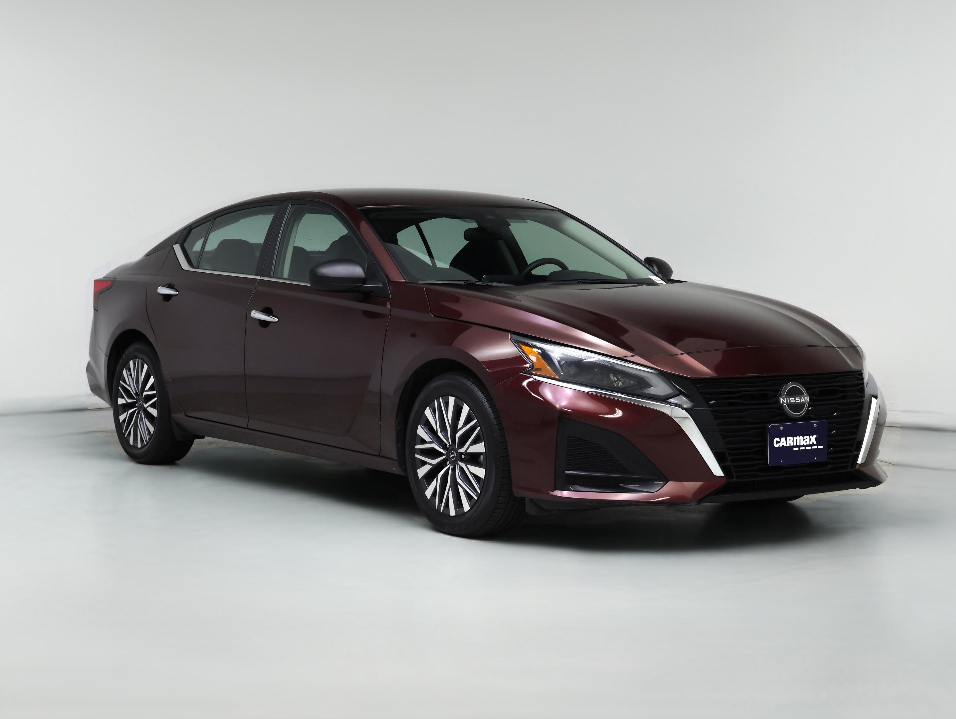 Thumbnail: 2024 Nissan Altima - 1