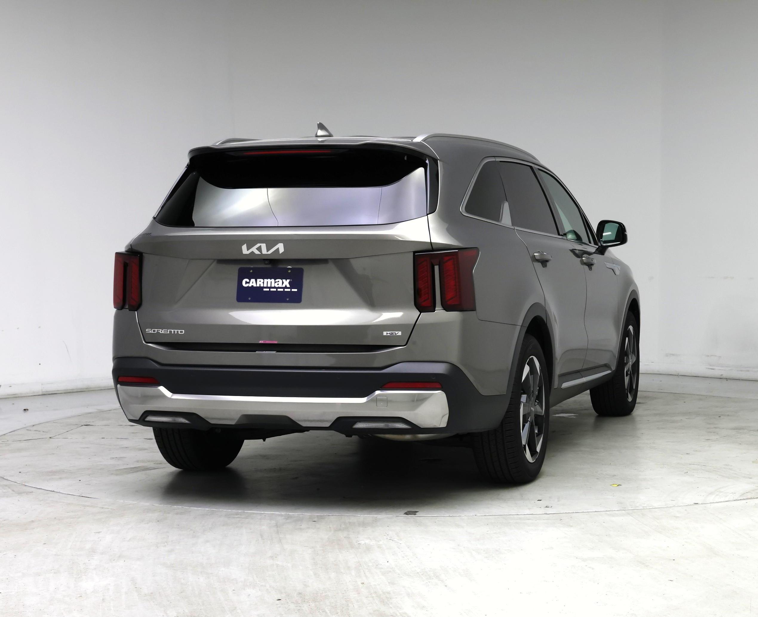 Thumbnail: 2025 Kia Sorento - 8