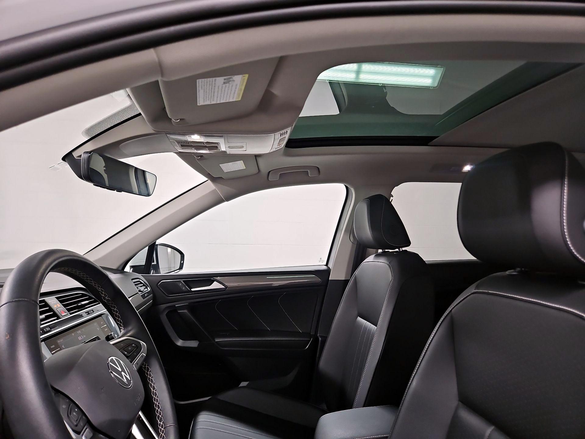 Thumbnail: 2022 Volkswagen Tiguan - 19
