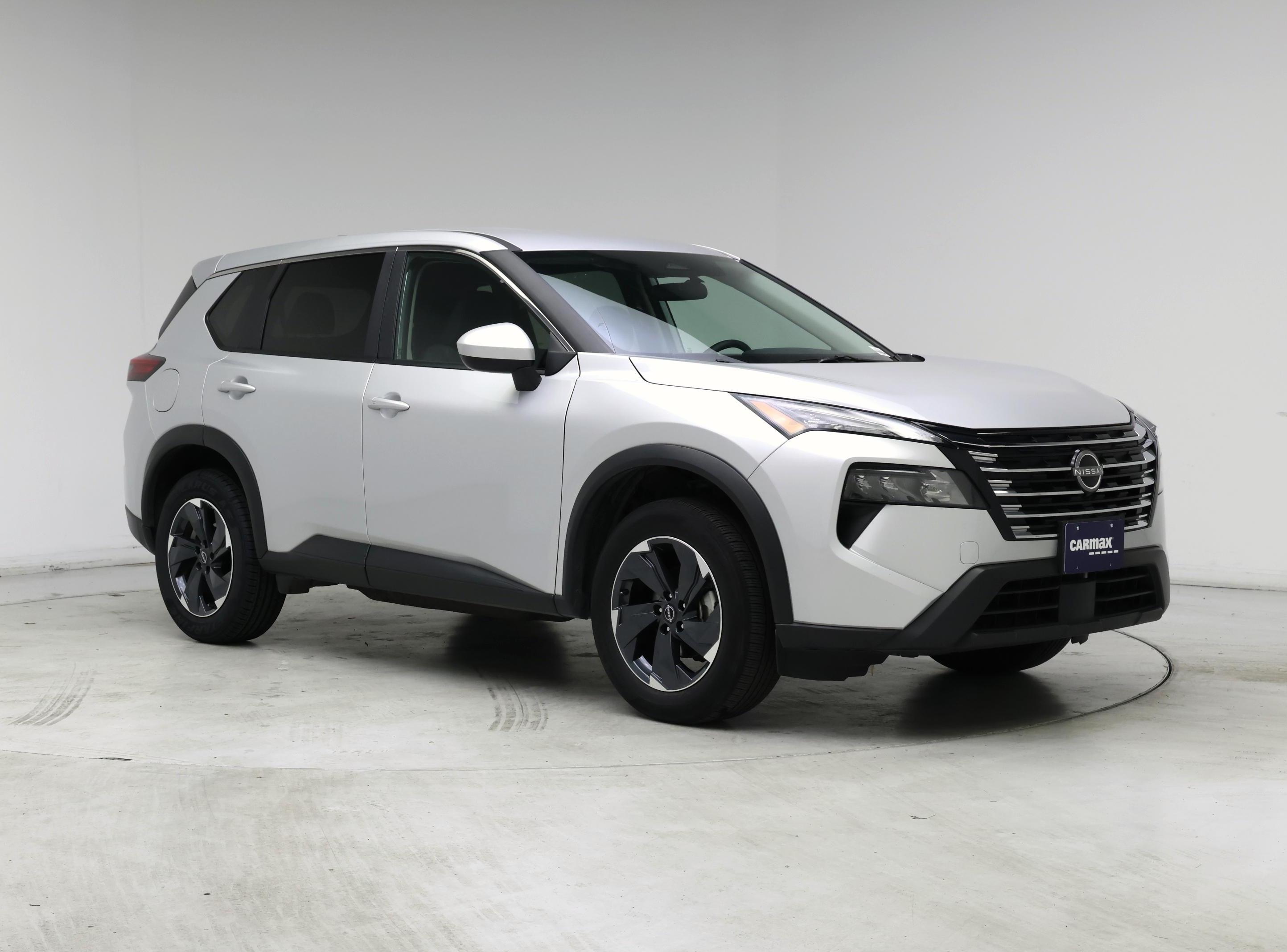 Silver 2025 Nissan Rogue SV FWD SUV / Crossover Front-Wheel Drive Automatic