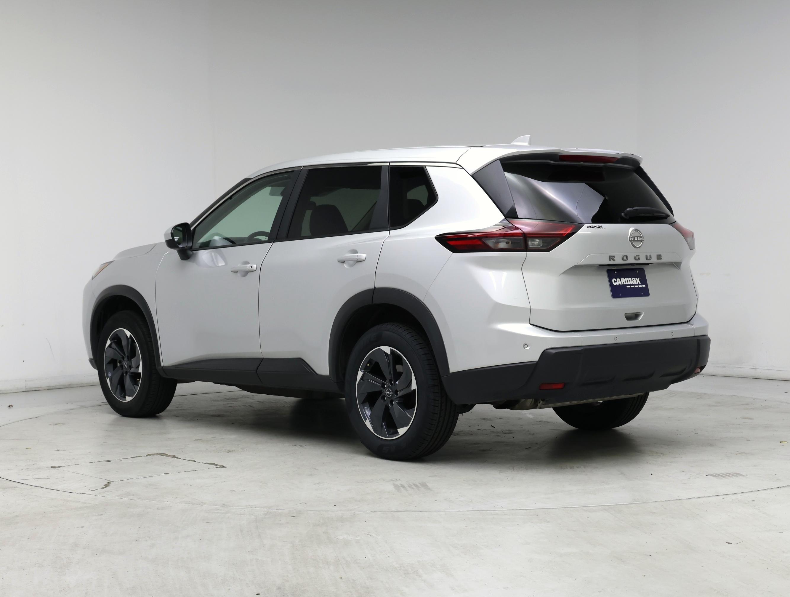 Thumbnail: 2025 Nissan Rogue - 2
