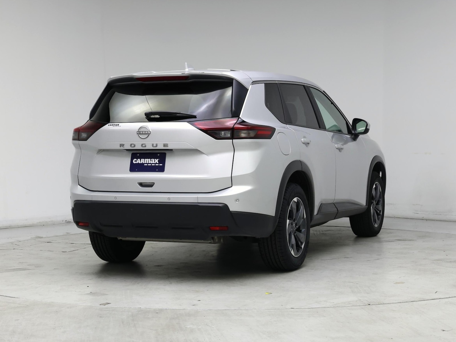 2025 Nissan Rogue SV - Photo 9
