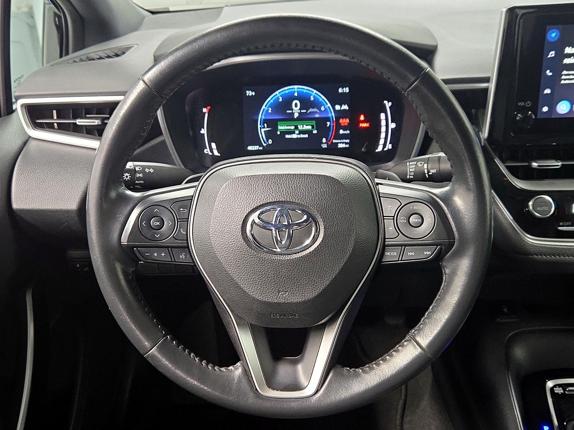 Thumbnail: 2023 Toyota Corolla - 10