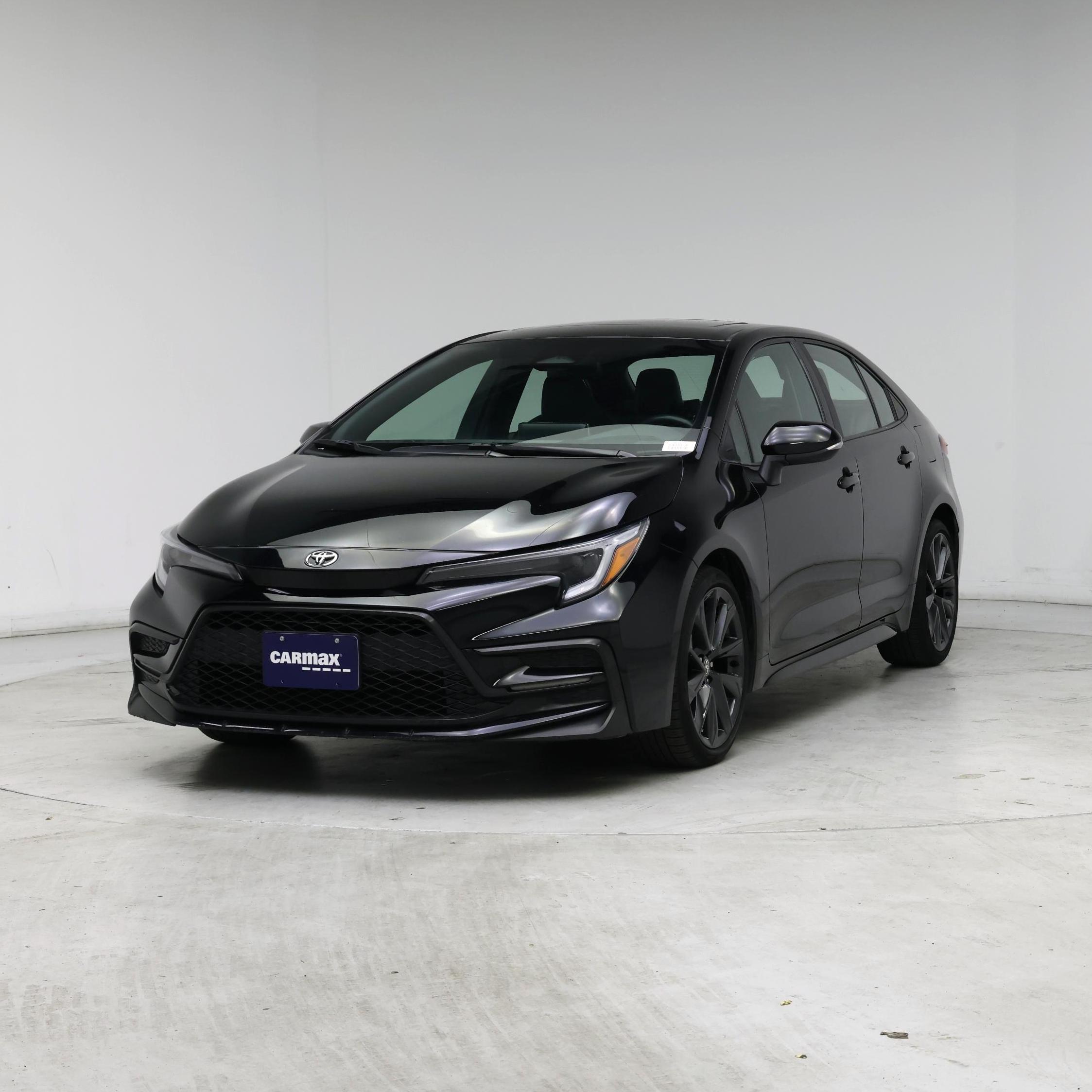 Thumbnail: 2023 Toyota Corolla - 4