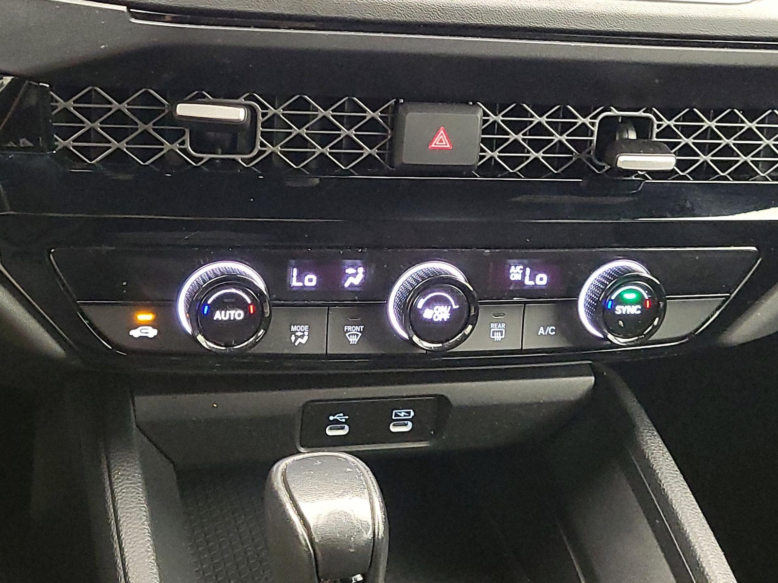 2023 Honda Accord Hybrid Sport - Photo 17