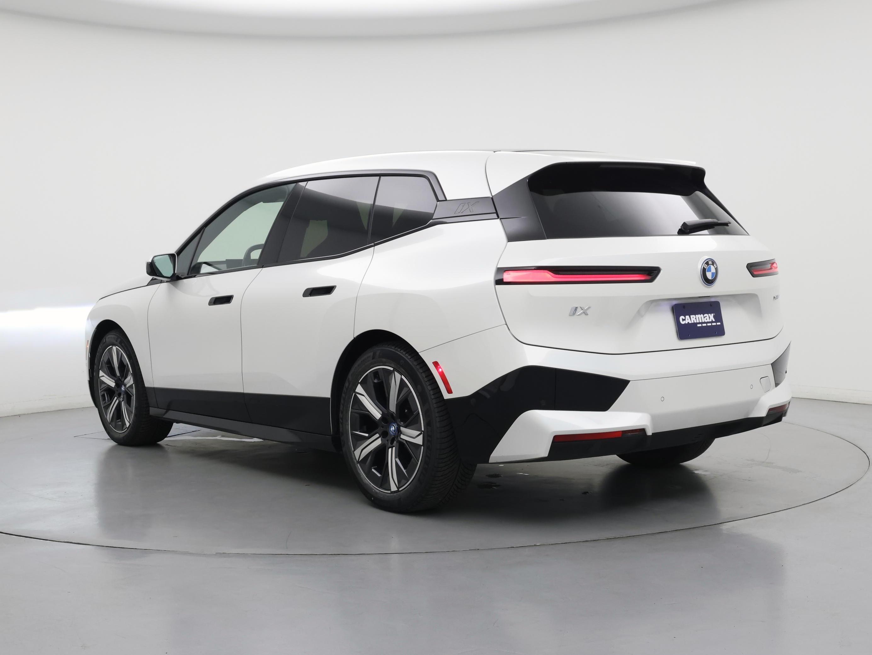 Thumbnail: 2022 BMW iX - 2