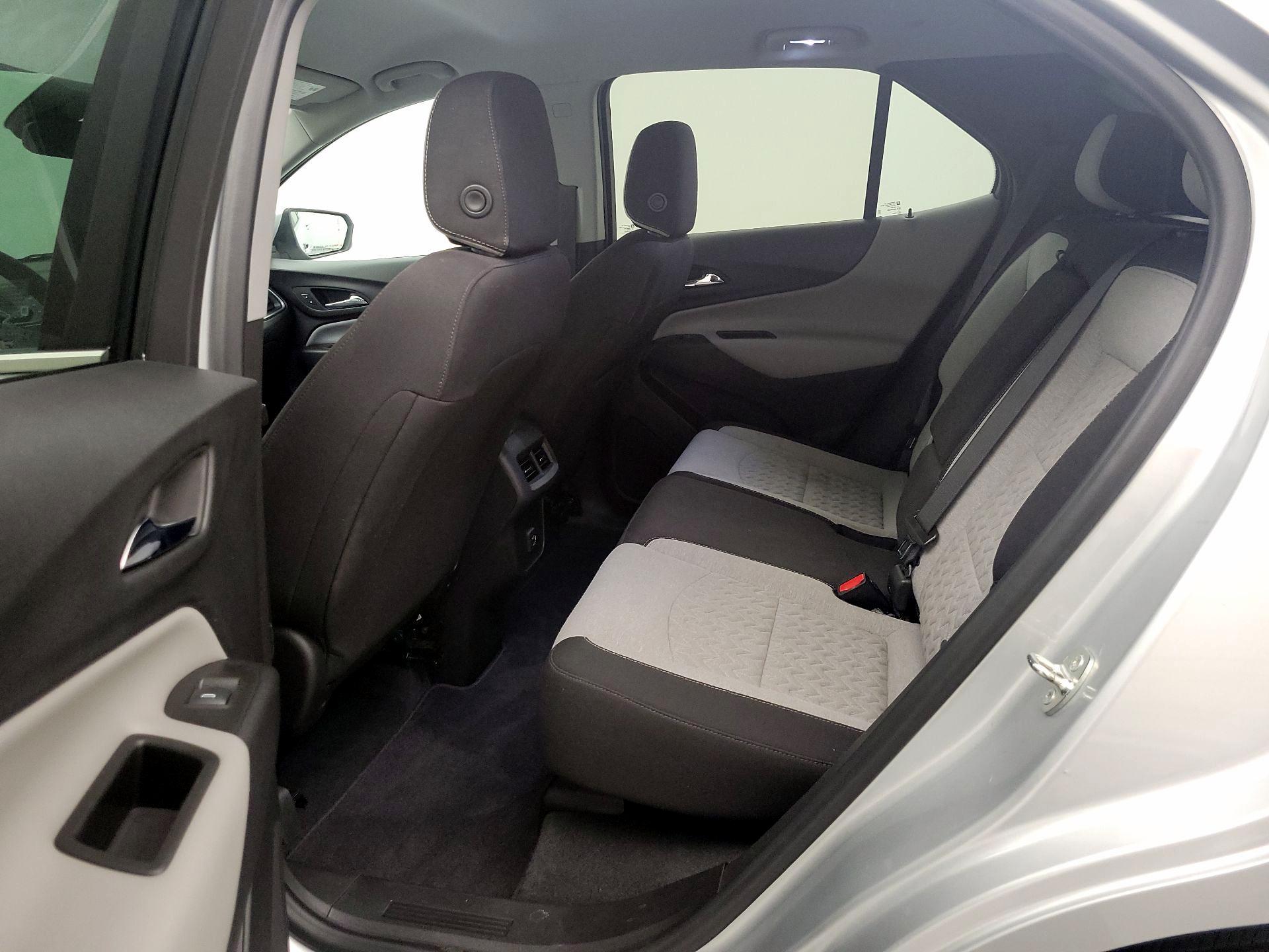 Thumbnail: 2022 Chevrolet Equinox - 20
