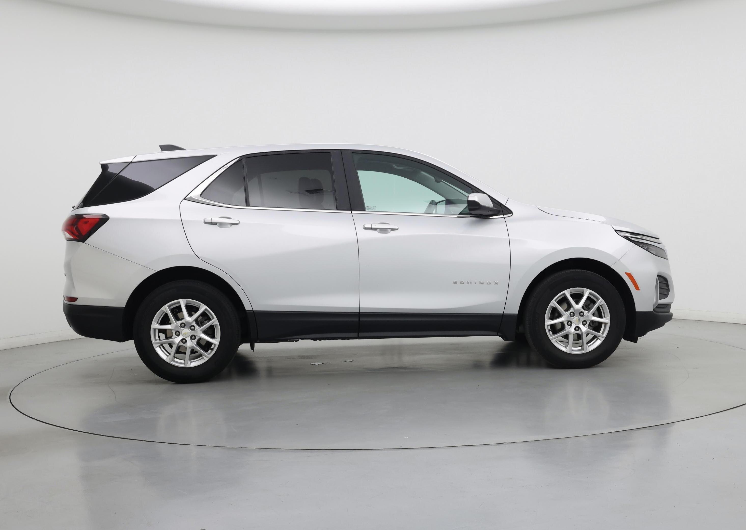 Thumbnail: 2022 Chevrolet Equinox - 7