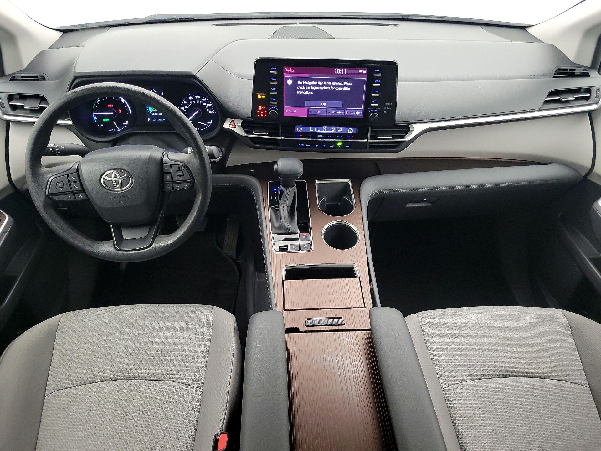 Thumbnail: 2023 Toyota Sienna - 9
