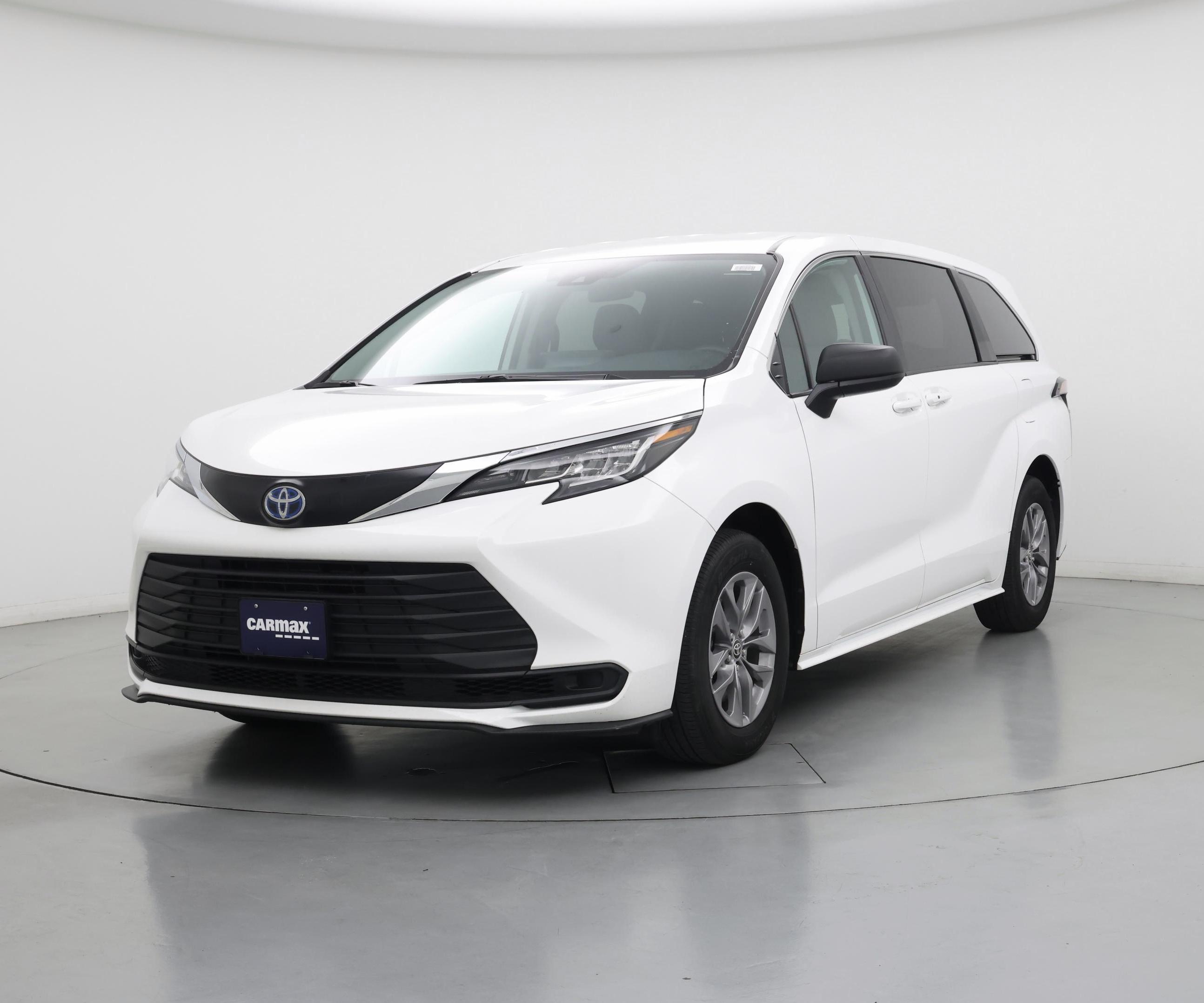 Thumbnail: 2023 Toyota Sienna - 4