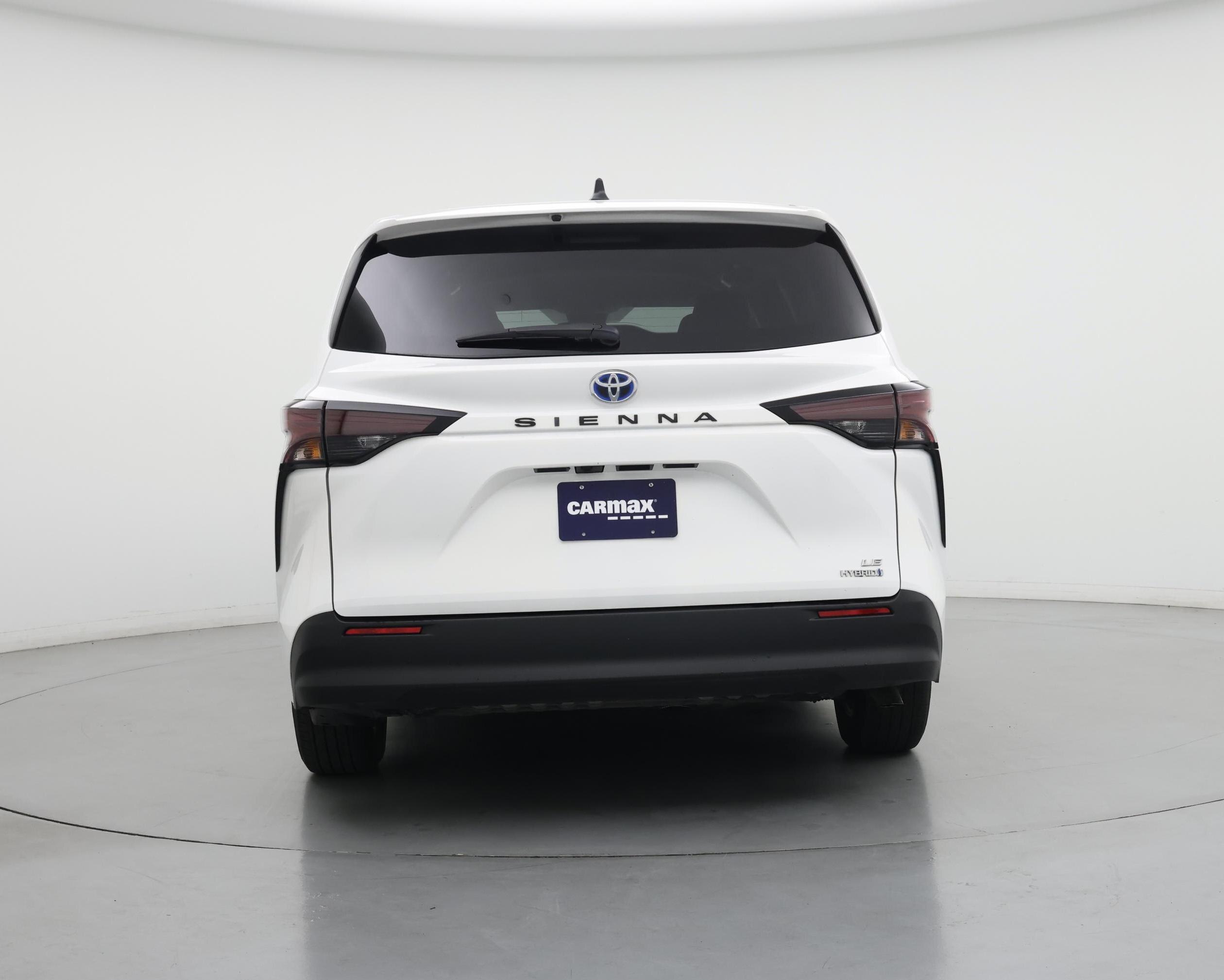 Thumbnail: 2023 Toyota Sienna - 6