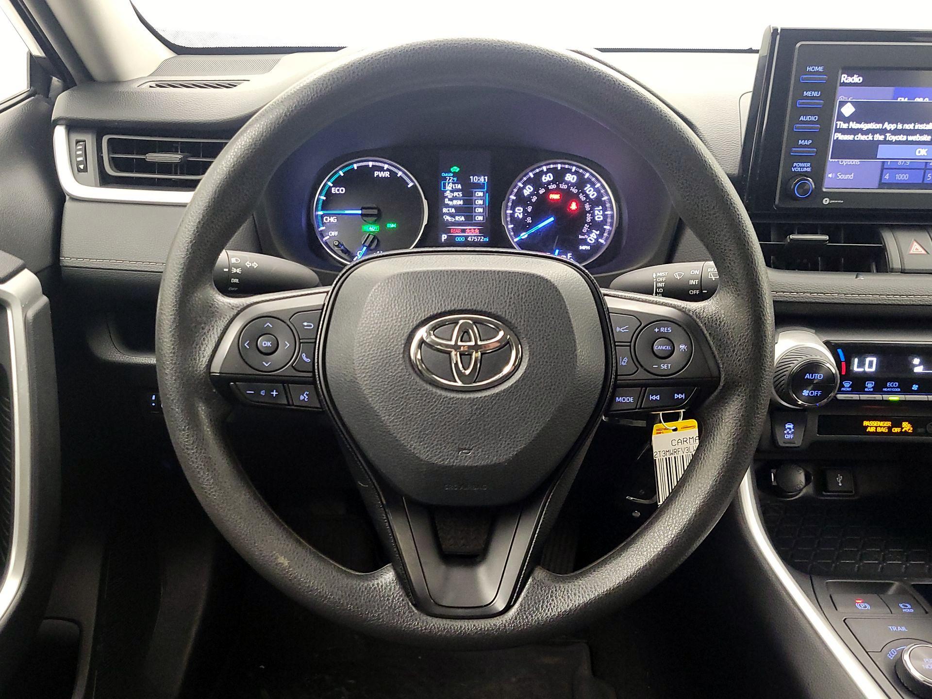Thumbnail: 2020 Toyota RAV4 - 10