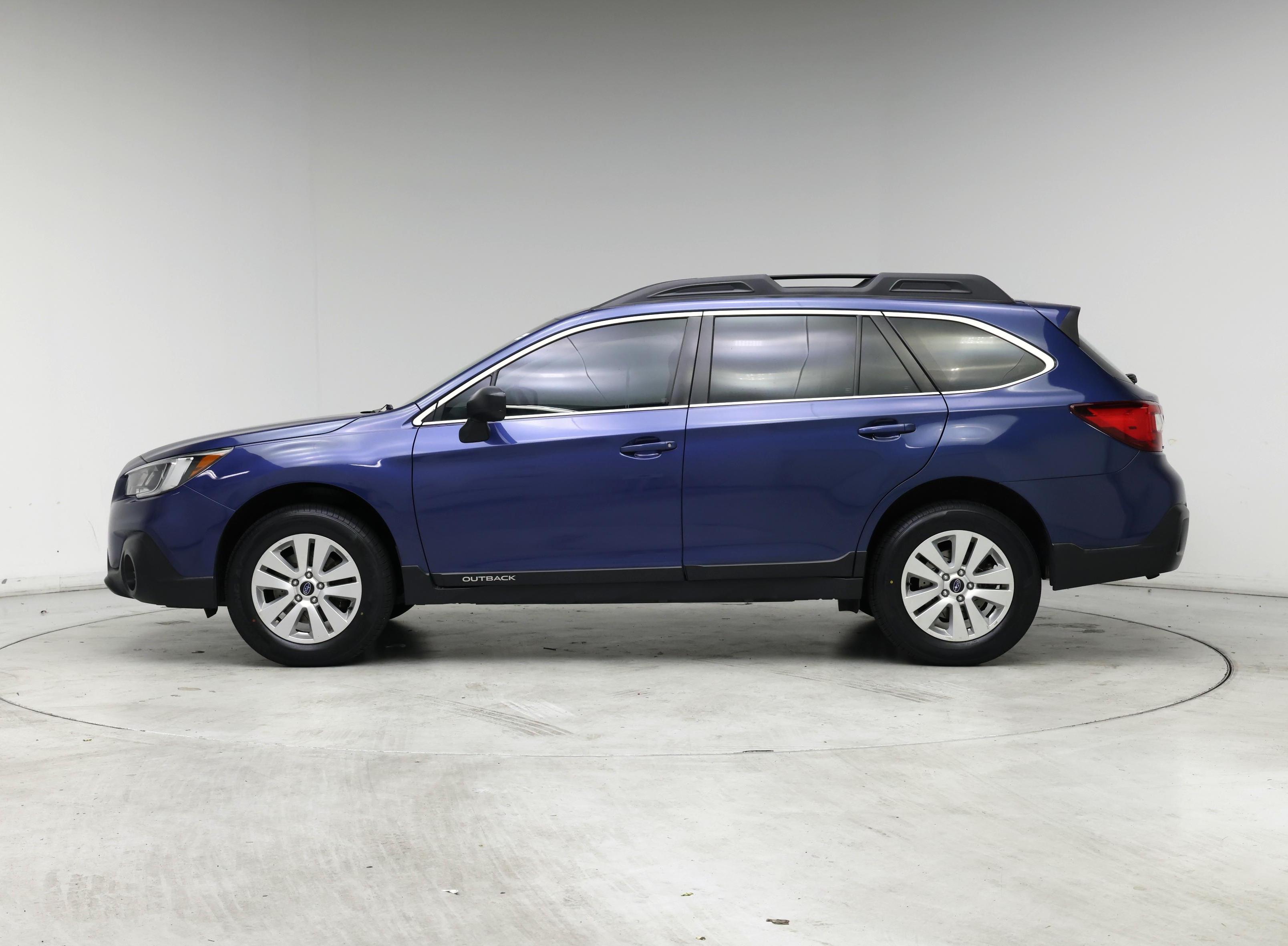 Thumbnail: 2019 Subaru Outback - 3