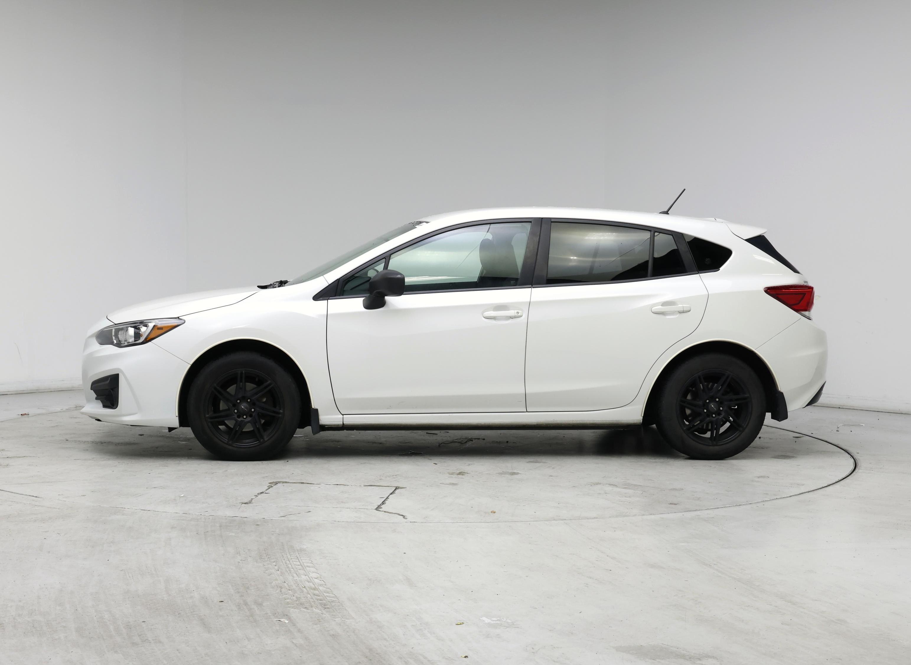 Thumbnail: 2019 Subaru Impreza - 3