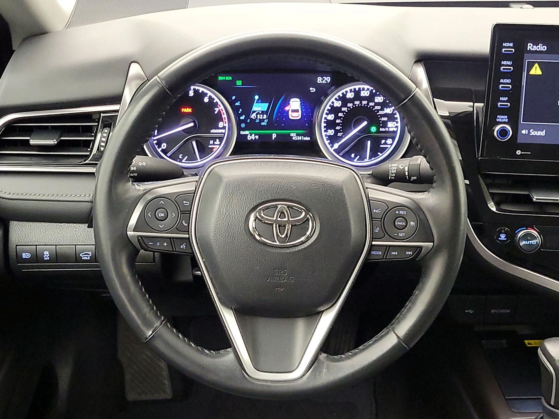 Thumbnail: 2024 Toyota Camry - 10