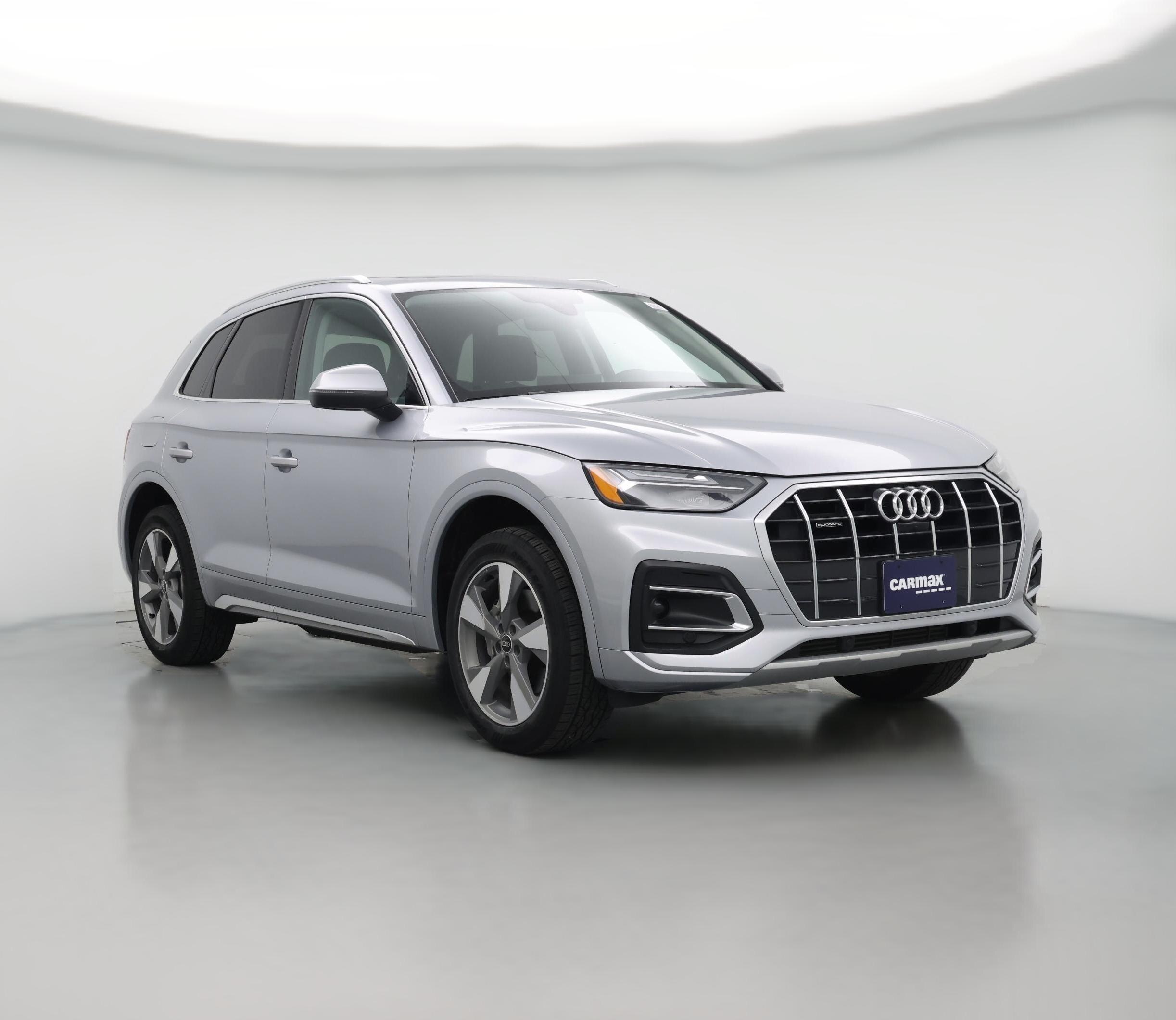 Thumbnail: 2023 Audi Q5 - 1