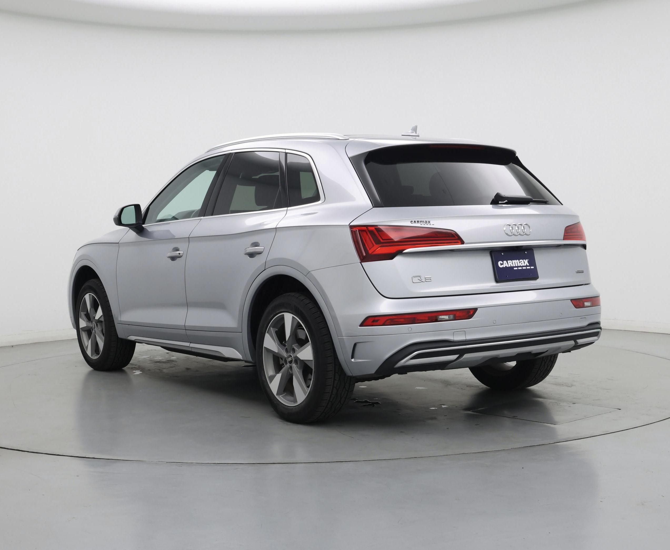 Thumbnail: 2023 Audi Q5 - 2